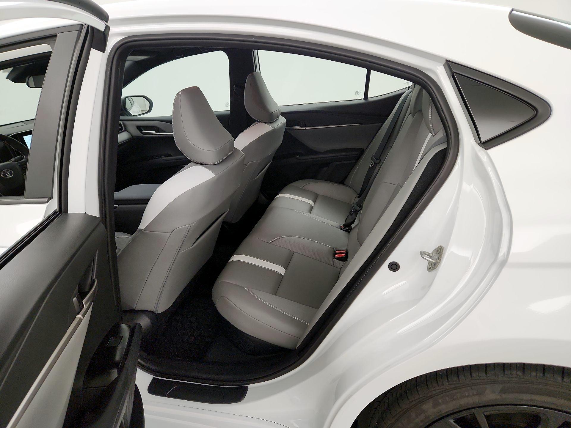 Thumbnail: 2025 Toyota Camry - 19