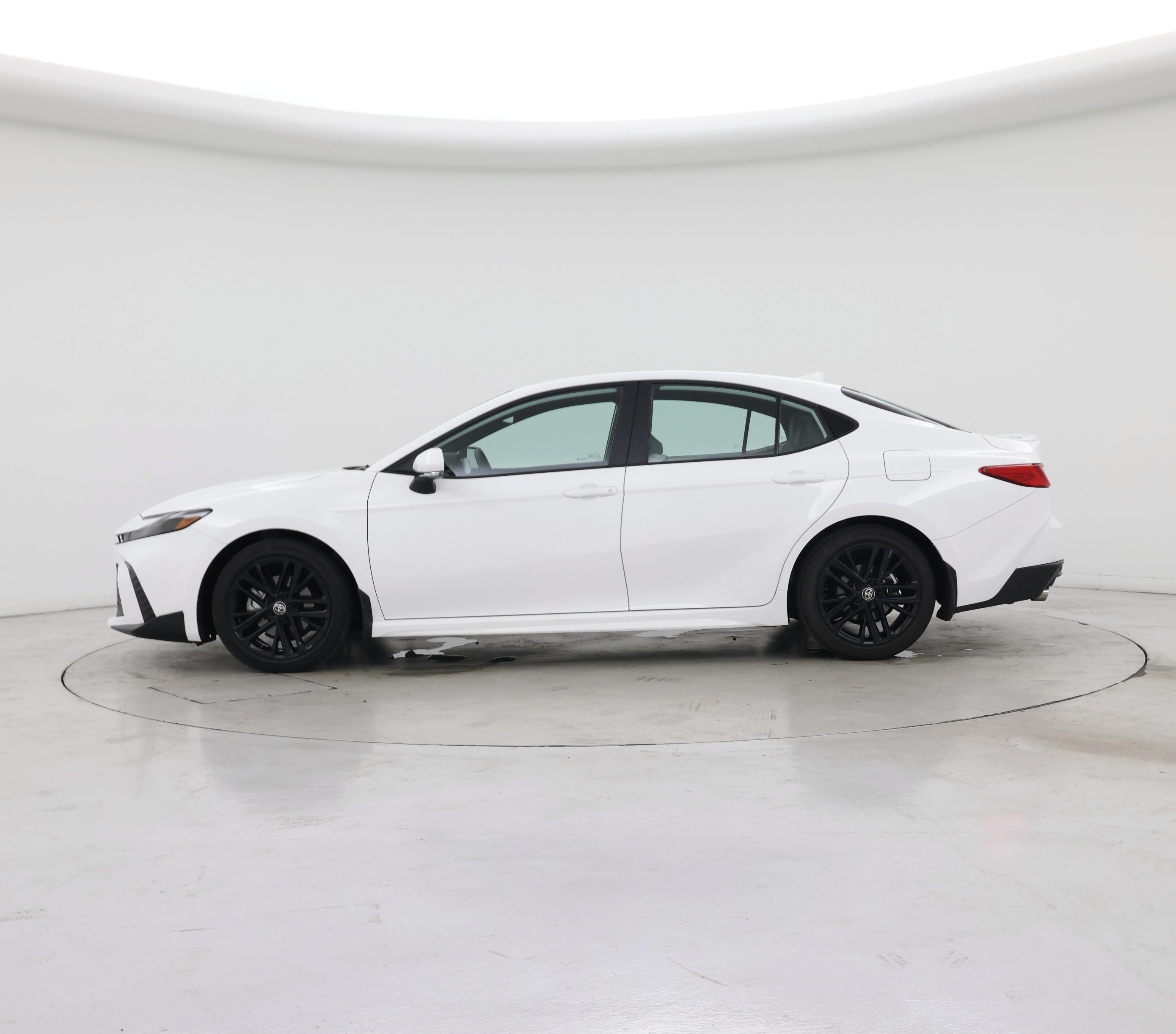 Thumbnail: 2025 Toyota Camry - 3