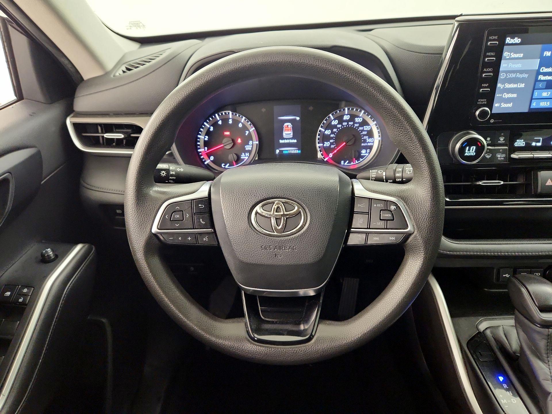 Thumbnail: 2020 Toyota Highlander - 10