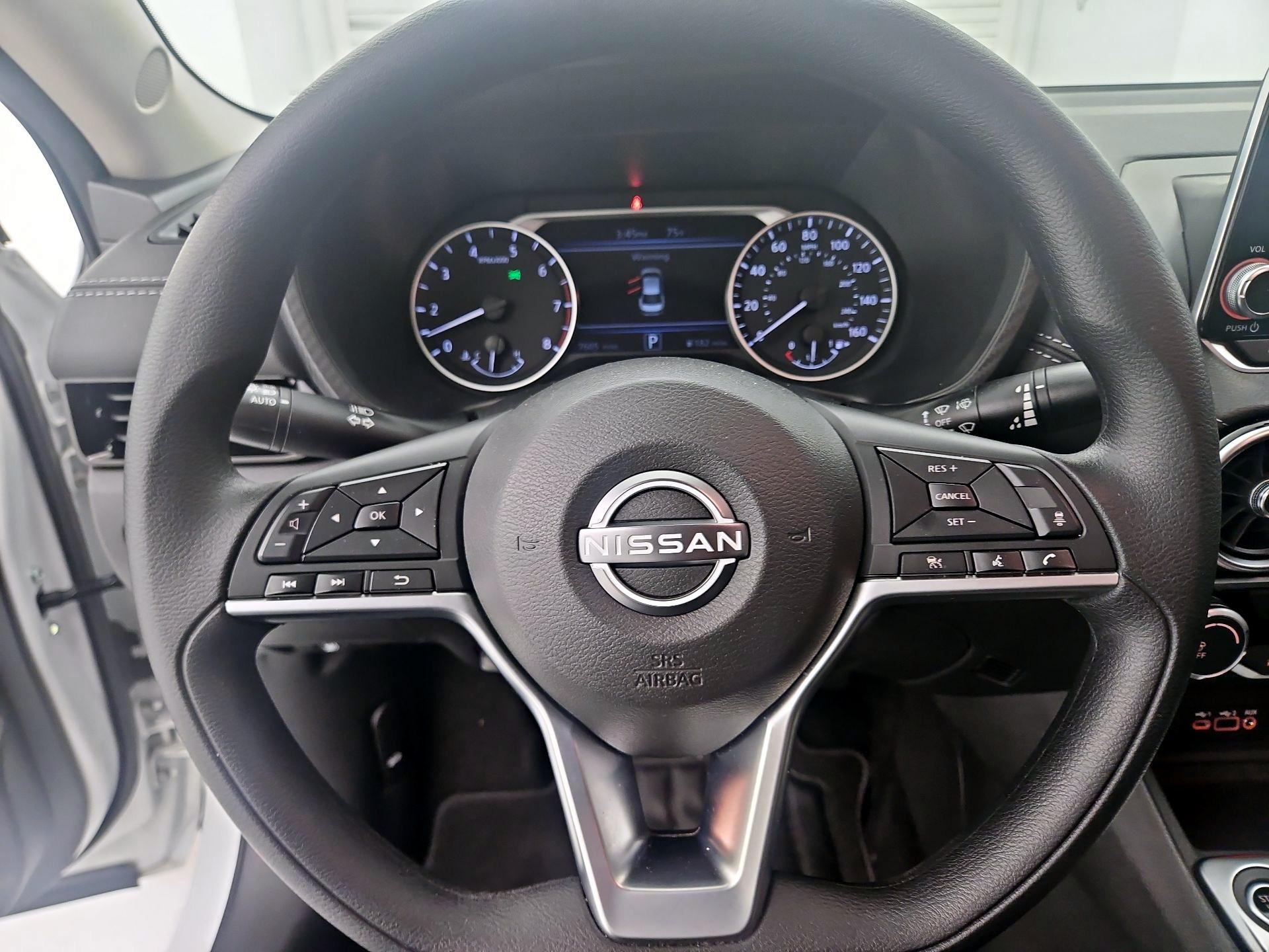 Thumbnail: 2025 Nissan Sentra - 10