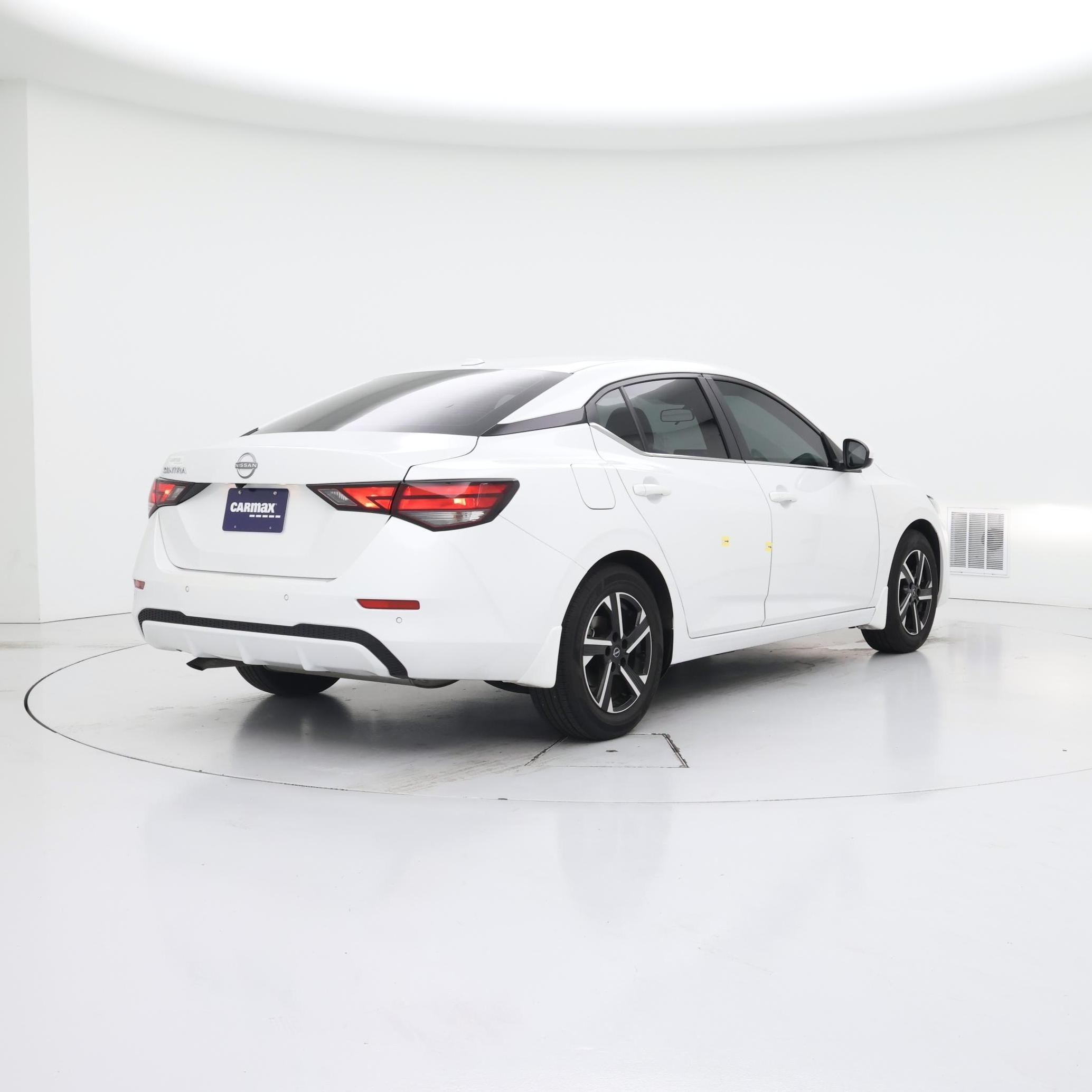Thumbnail: 2025 Nissan Sentra - 8