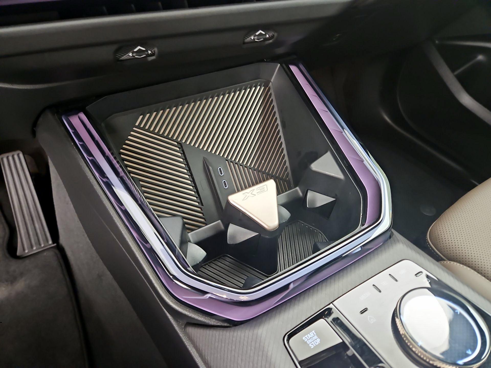 Thumbnail: 2025 BMW X3 - 18