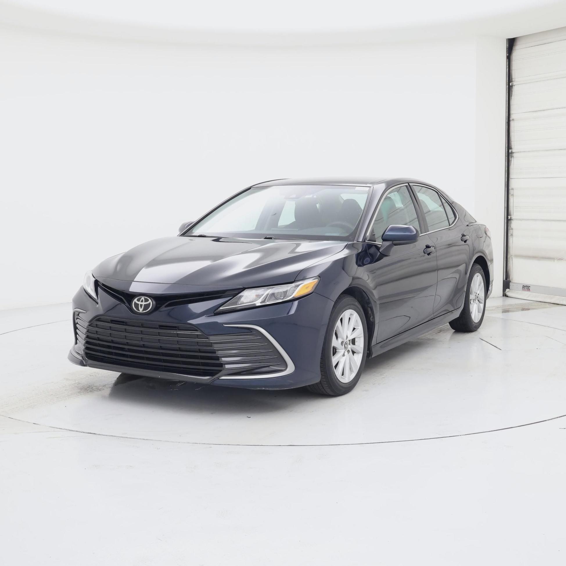 Thumbnail: 2021 Toyota Camry - 4