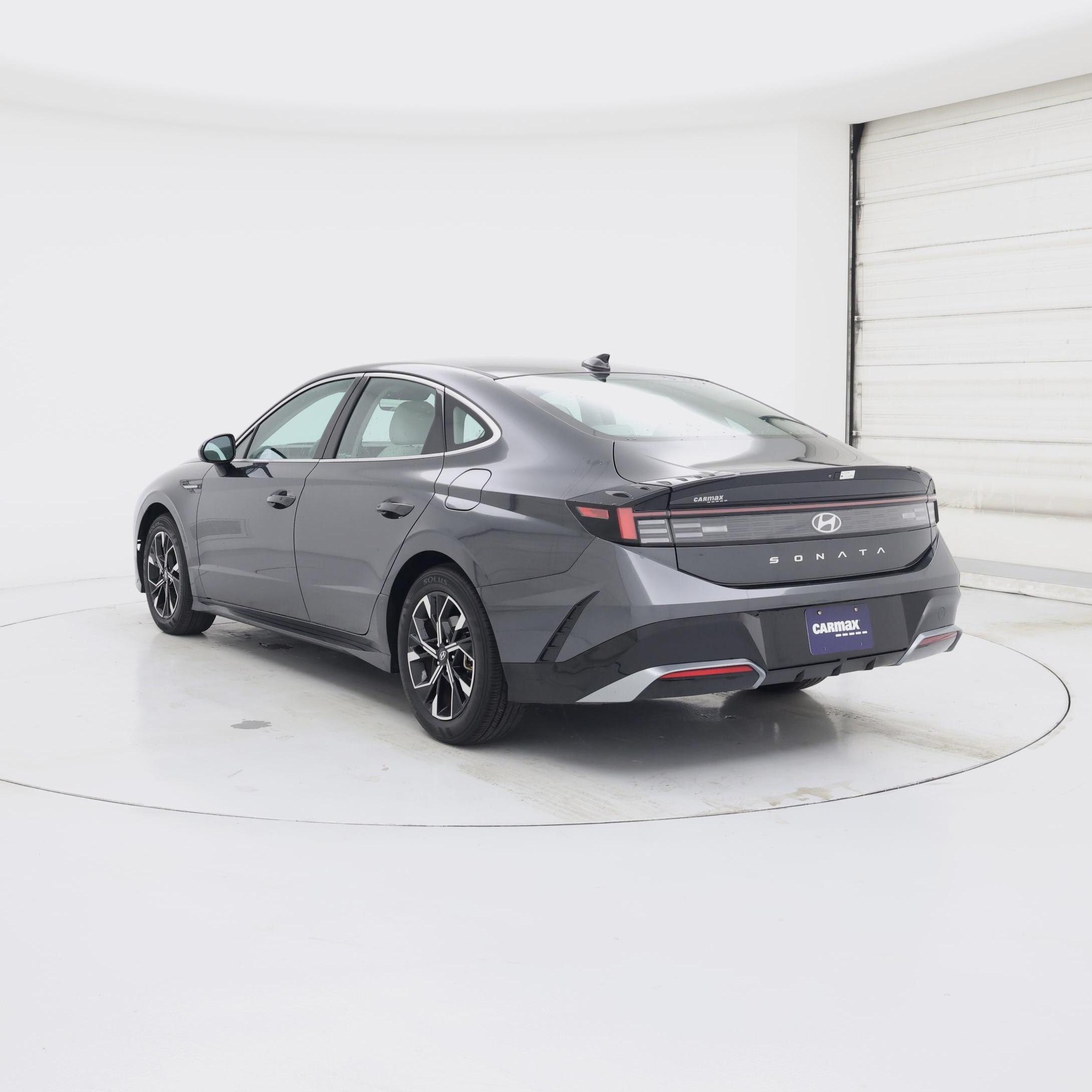 Thumbnail: 2025 Hyundai Sonata - 2