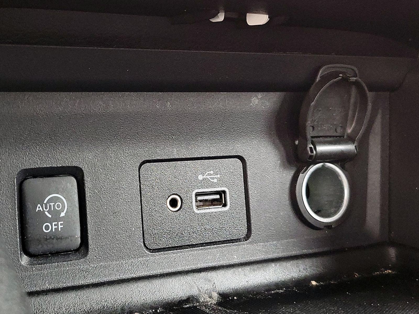 2024 Nissan Sentra S - Photo 19