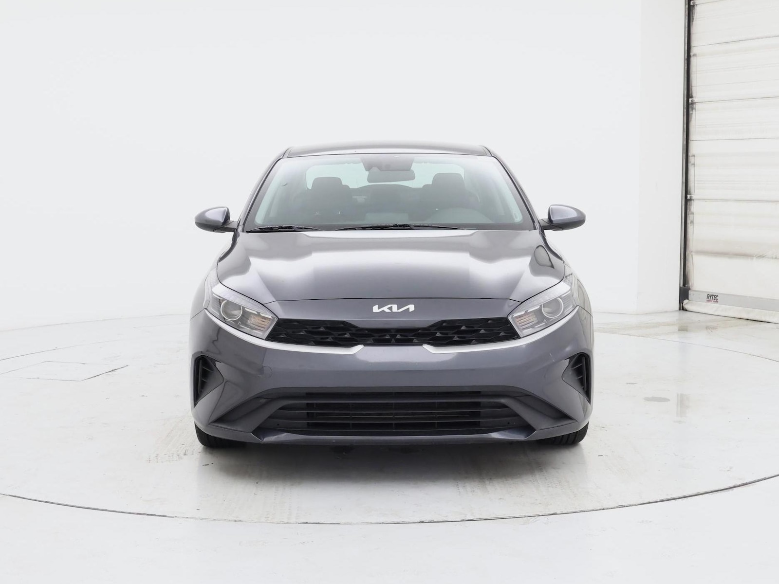2024 Kia Forte LXS - Photo 6