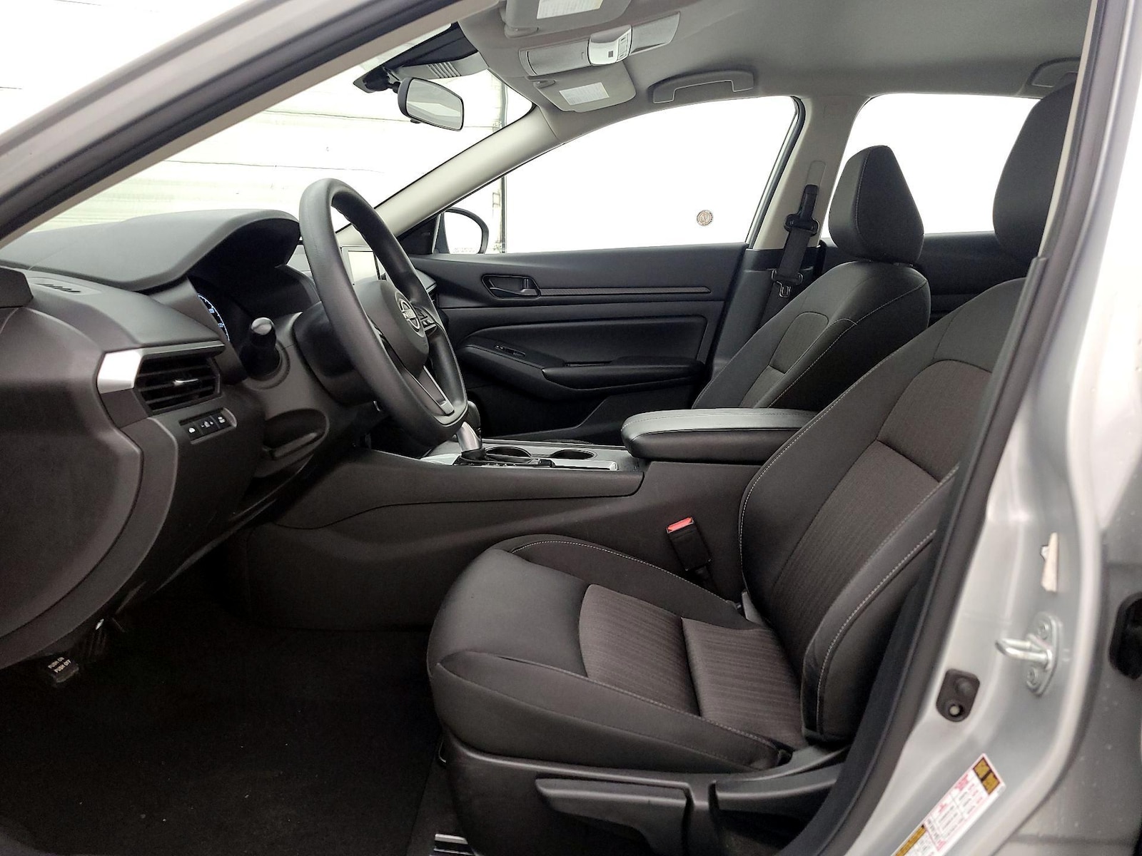 2024 Nissan Altima S - Photo 12