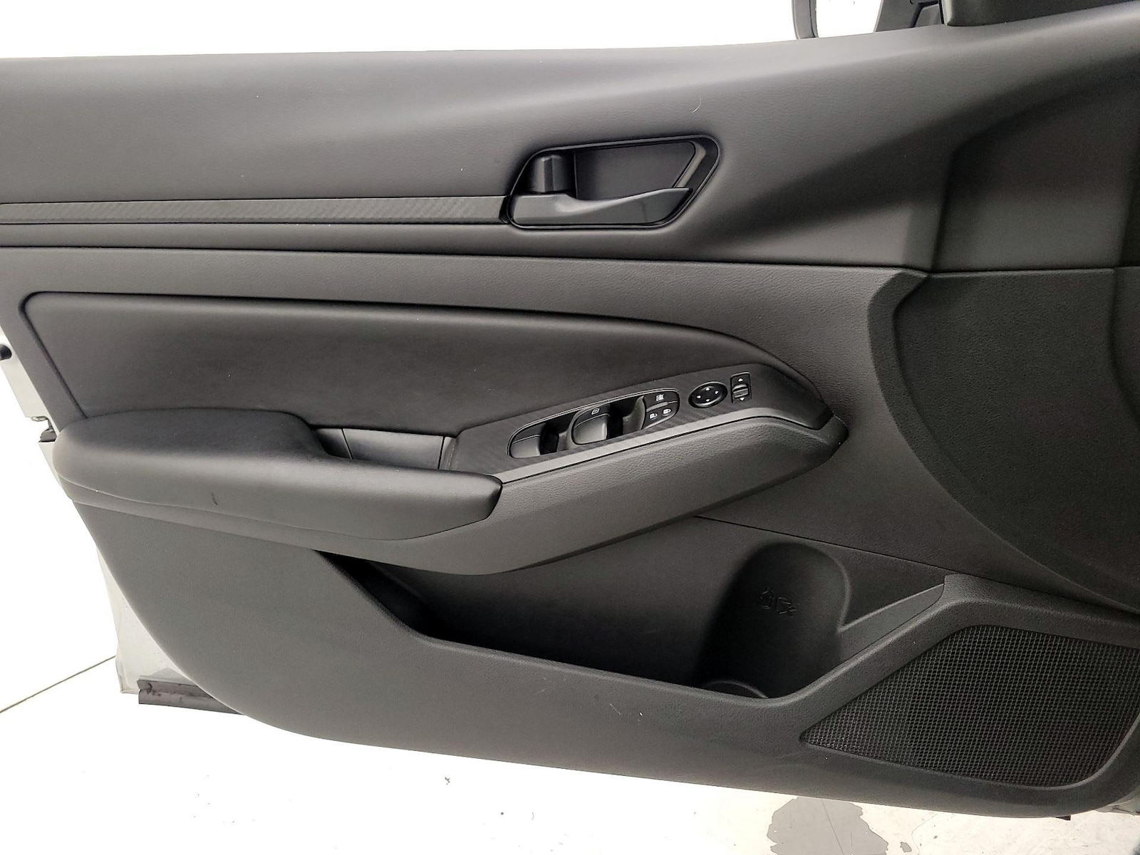 2024 Nissan Altima S - Photo 13
