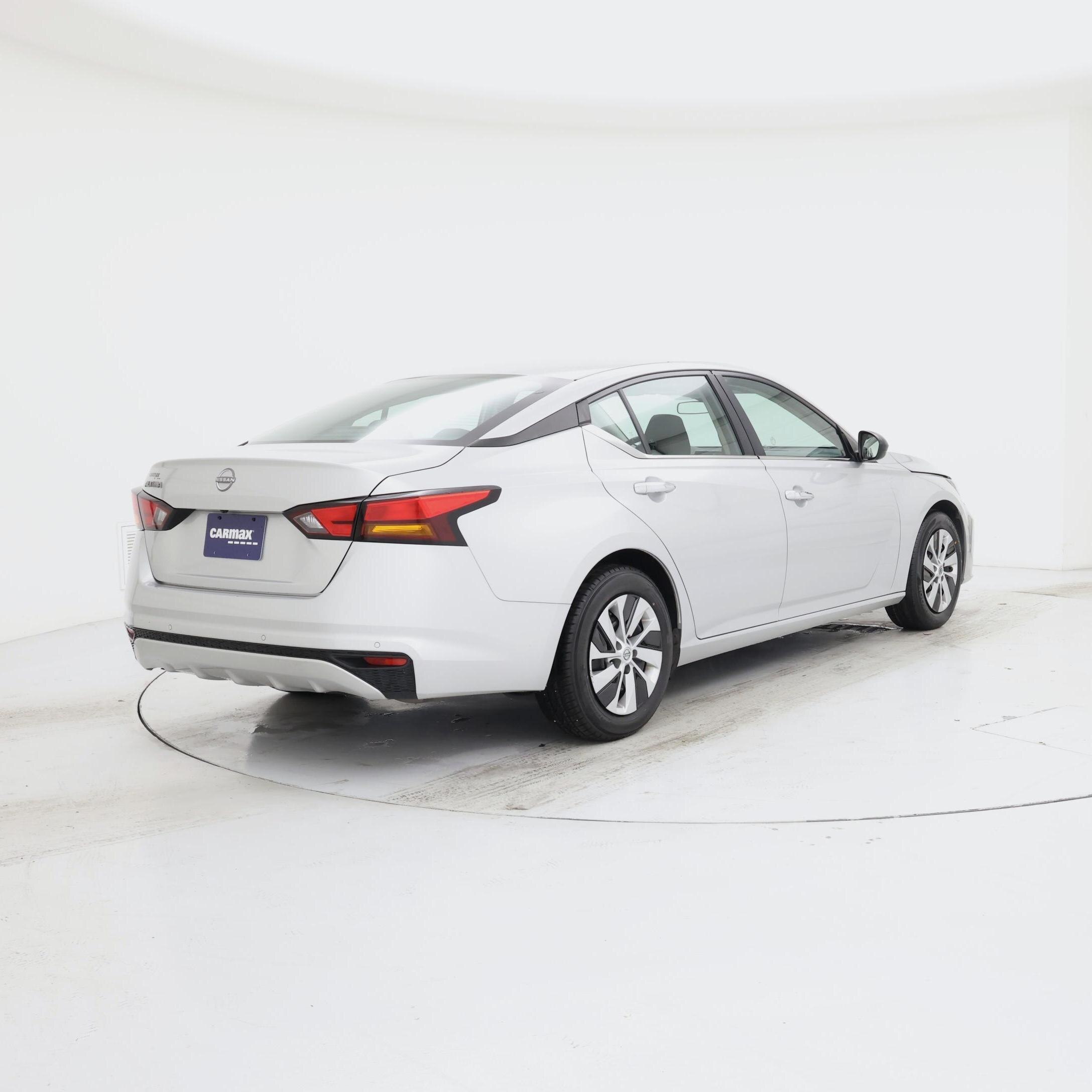 Thumbnail: 2024 Nissan Altima - 8
