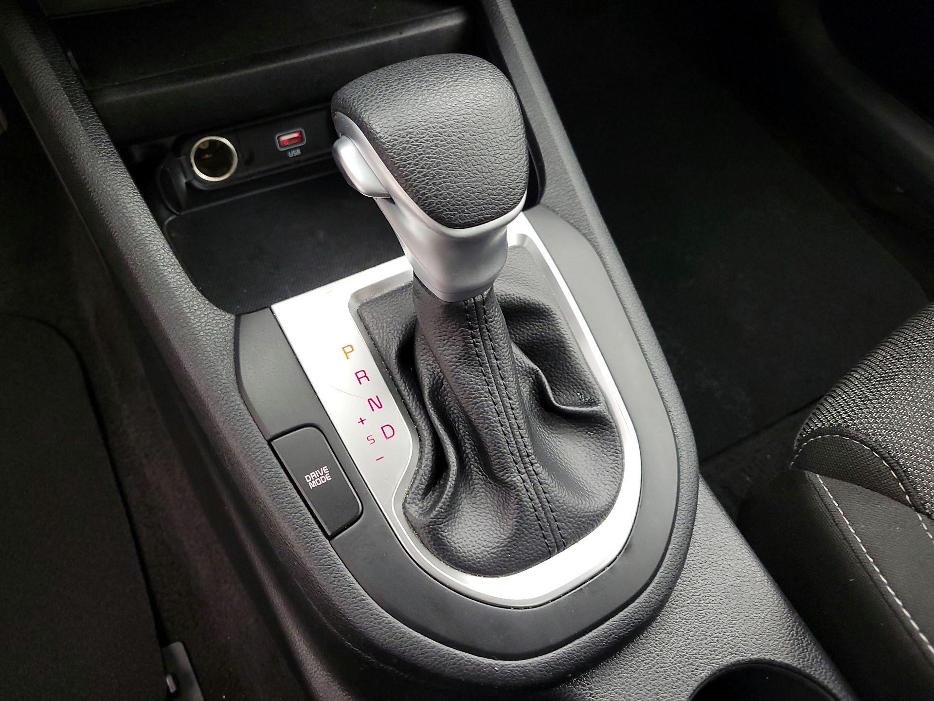 Thumbnail: 2024 Kia Forte - 17