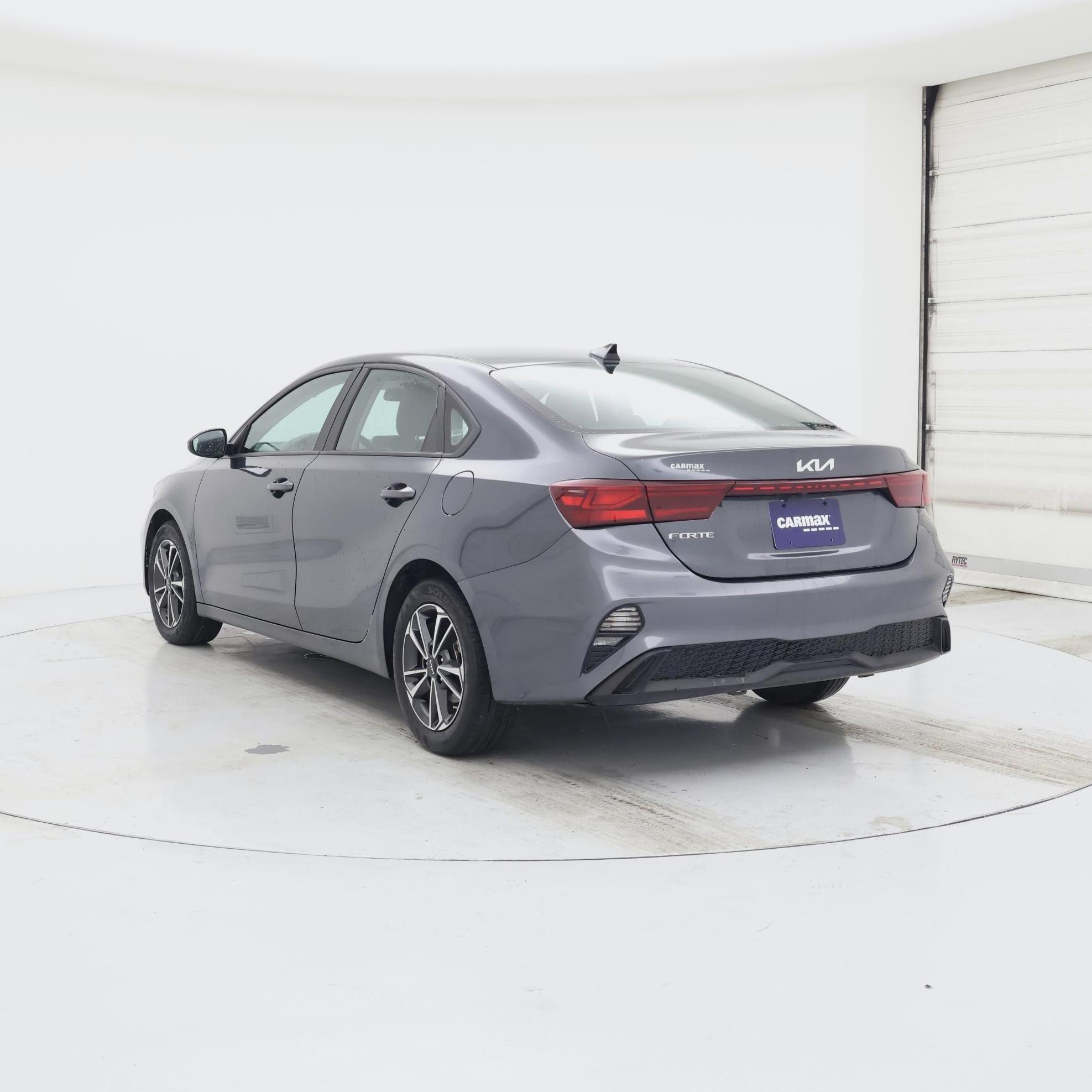 Thumbnail: 2024 Kia Forte - 2