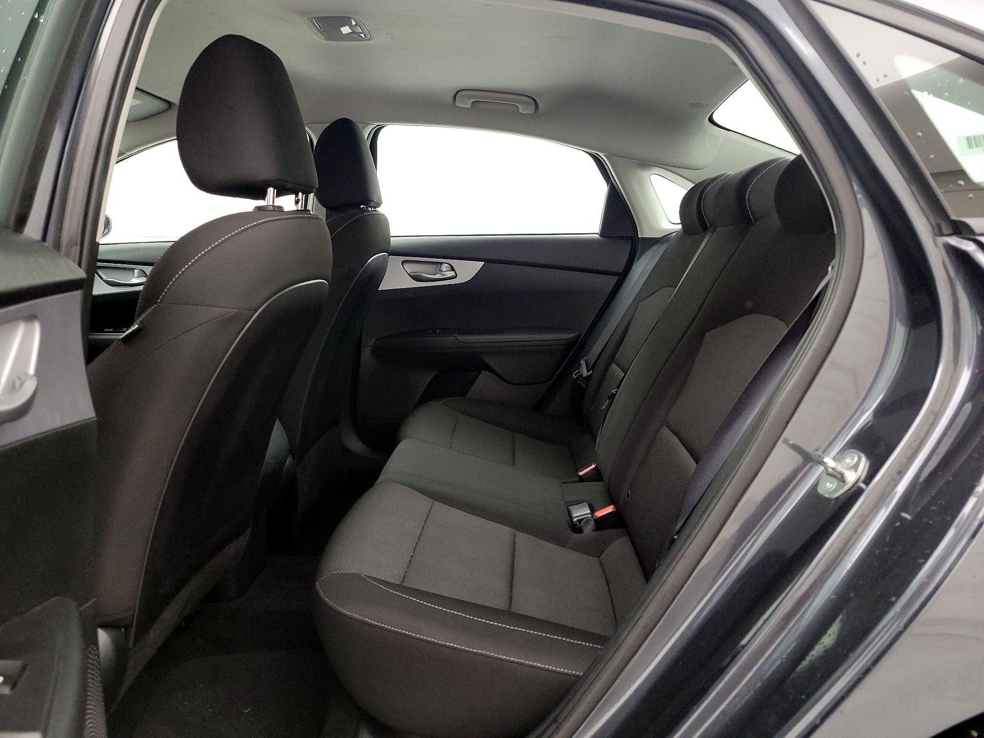 Thumbnail: 2024 Kia Forte - 19