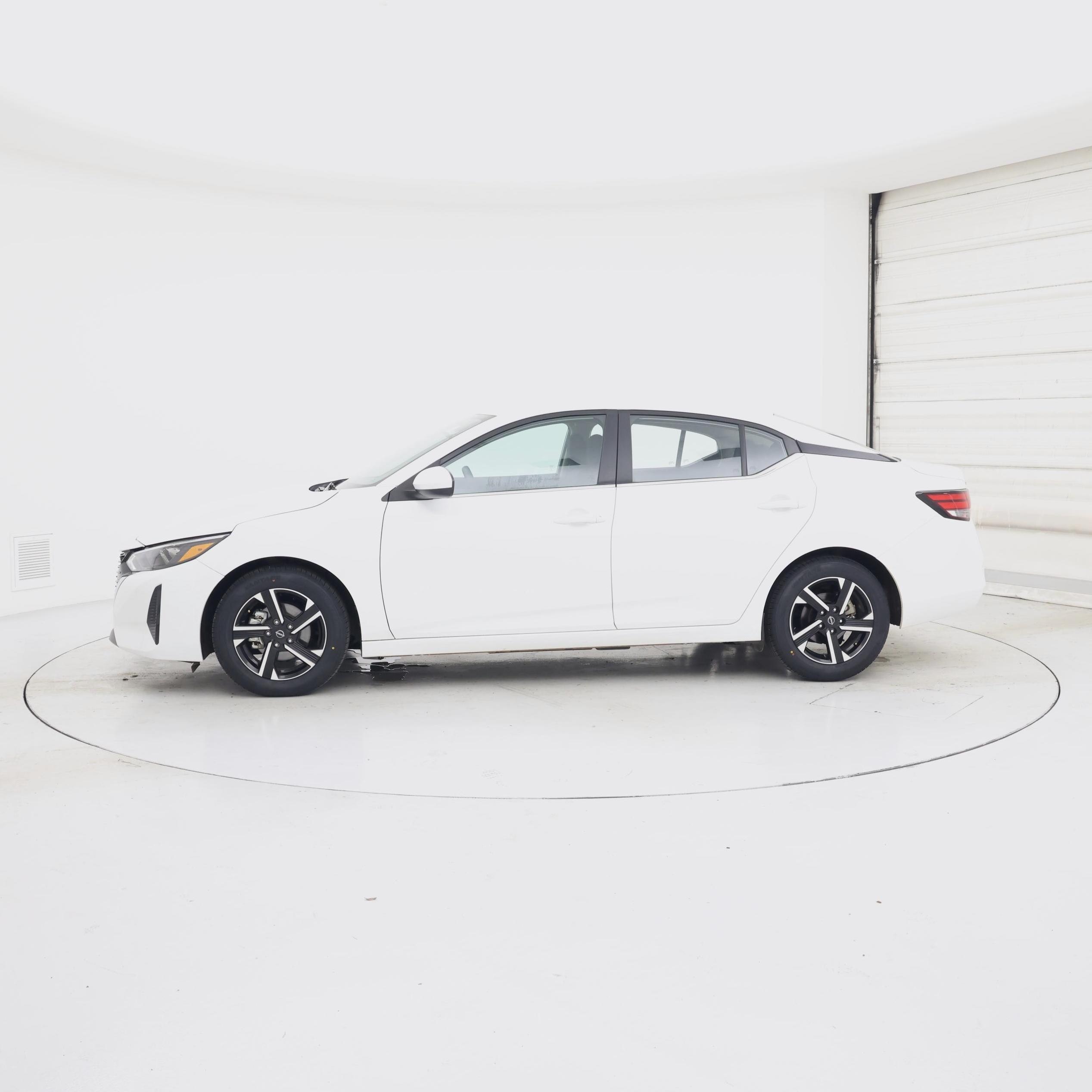 Thumbnail: 2025 Nissan Sentra - 3
