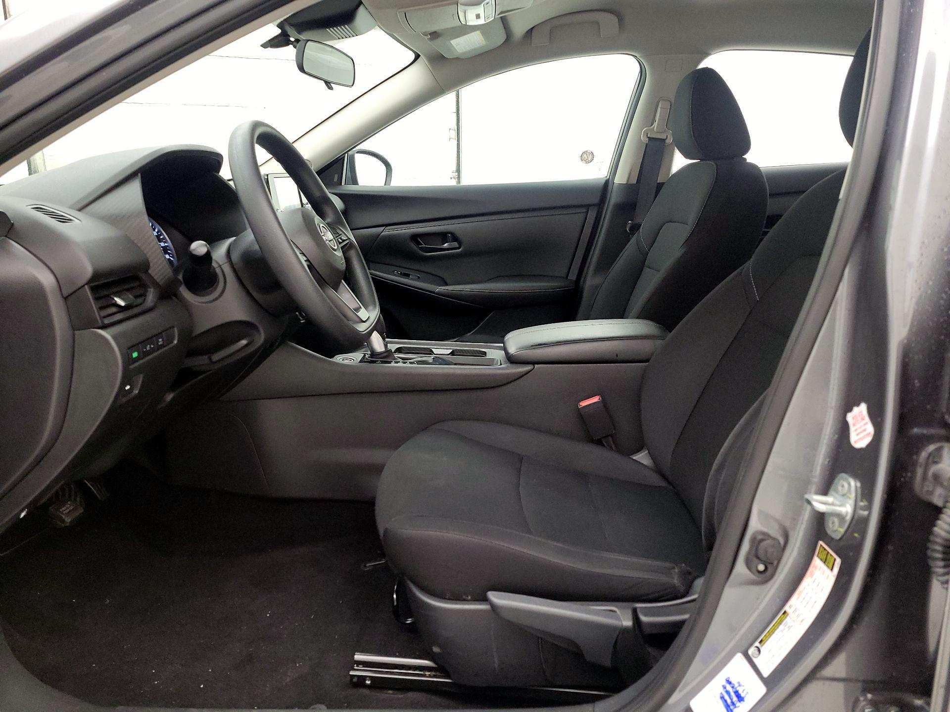 Thumbnail: 2024 Nissan Sentra - 11