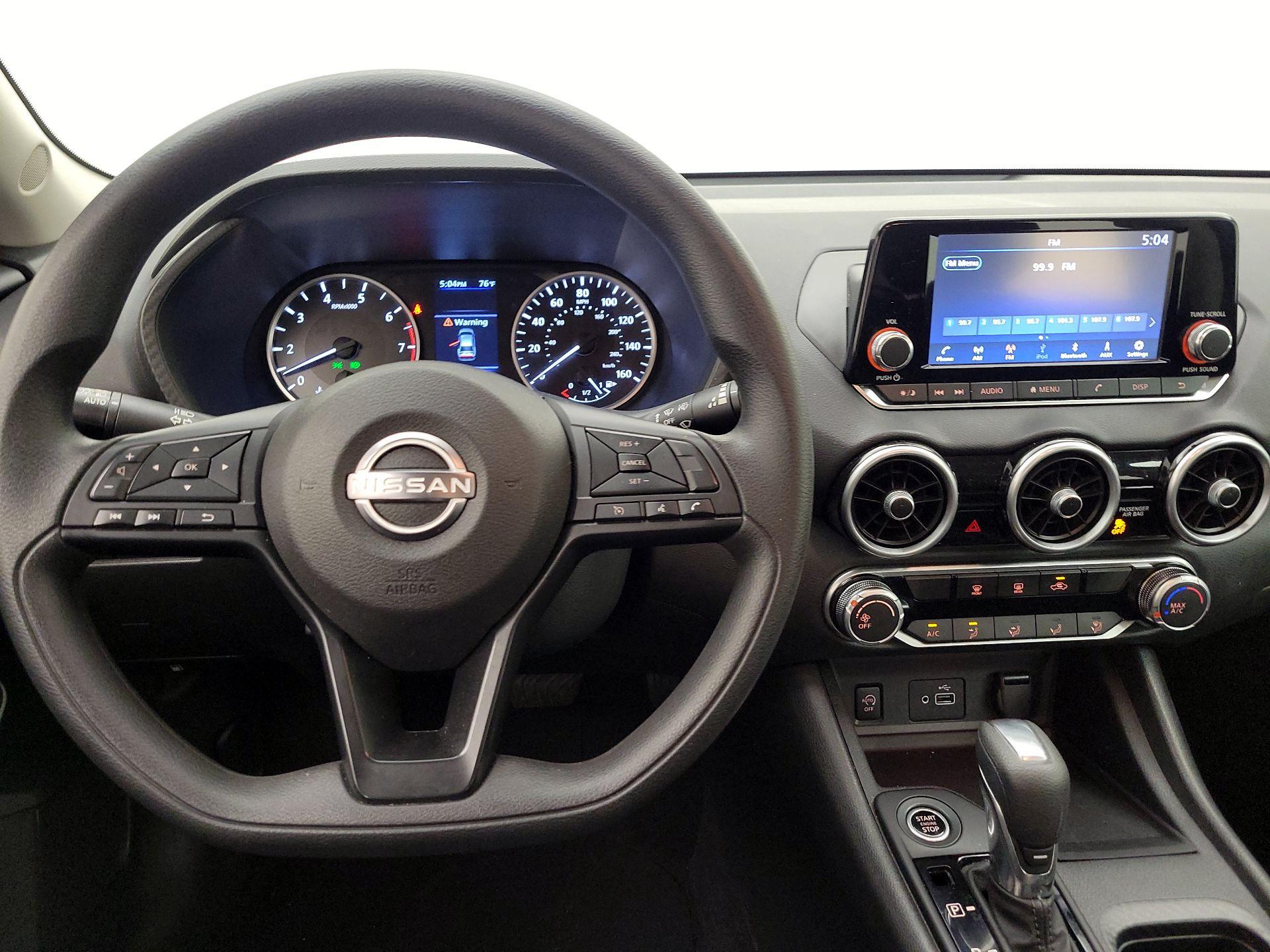 Thumbnail: 2024 Nissan Sentra - 10