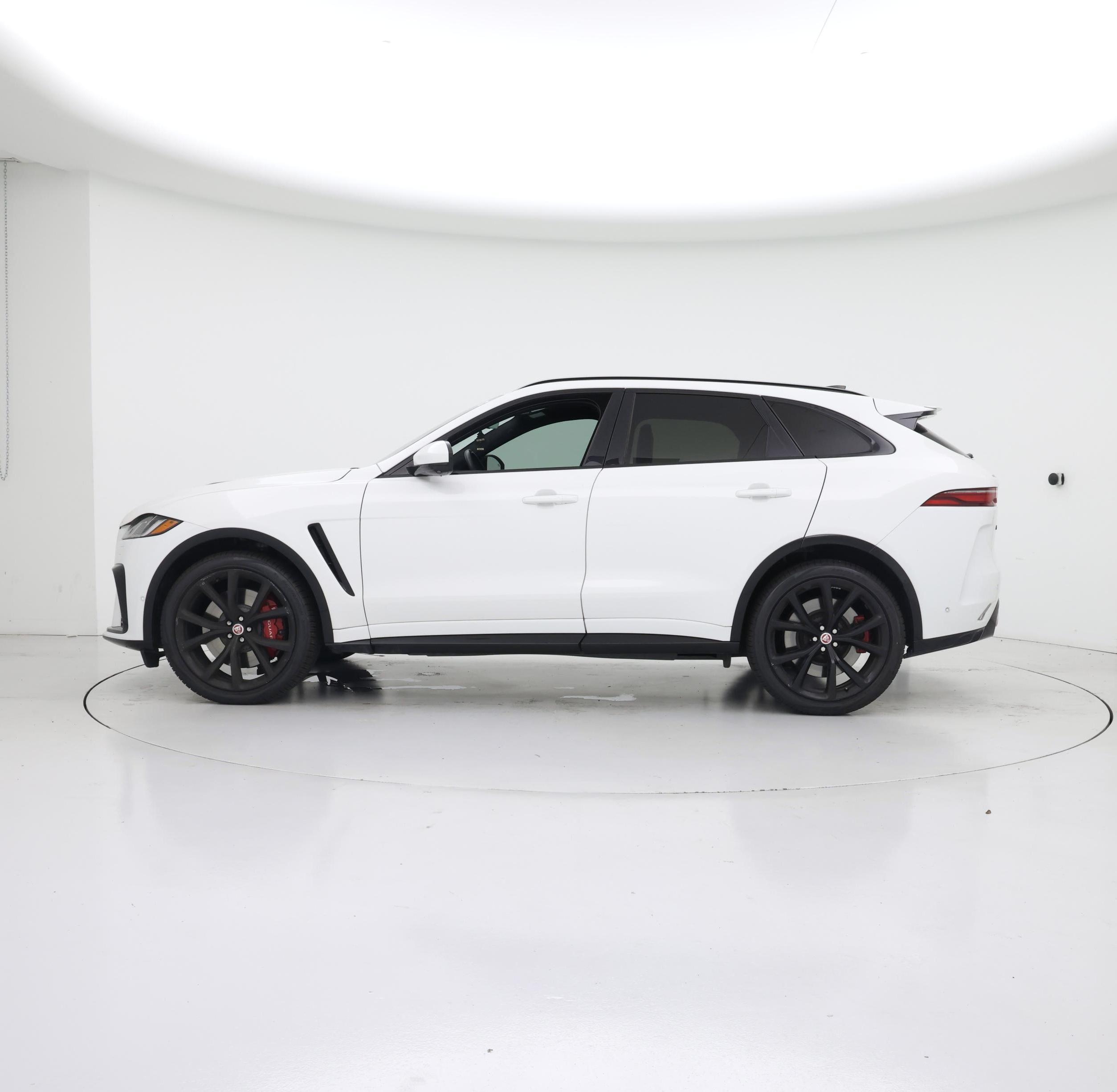 Thumbnail: 2022 Jaguar F-Pace - 3