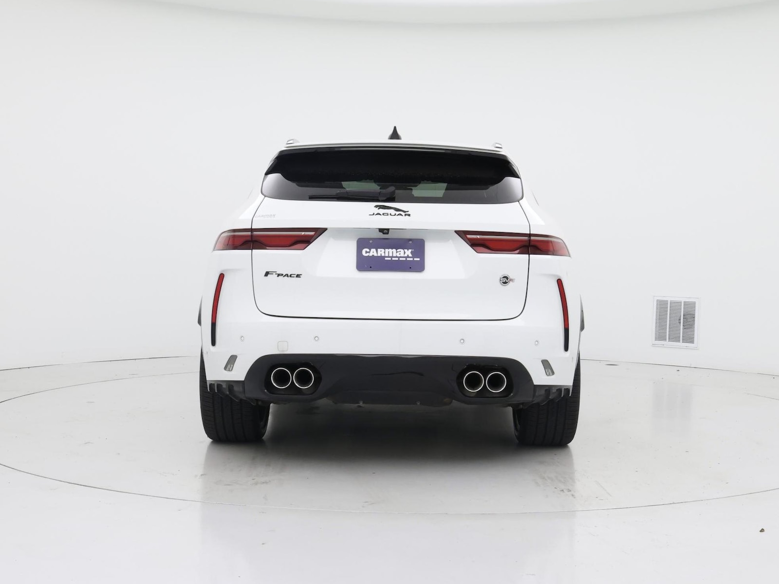 2022 Jaguar F-Pace SVR - Photo 7