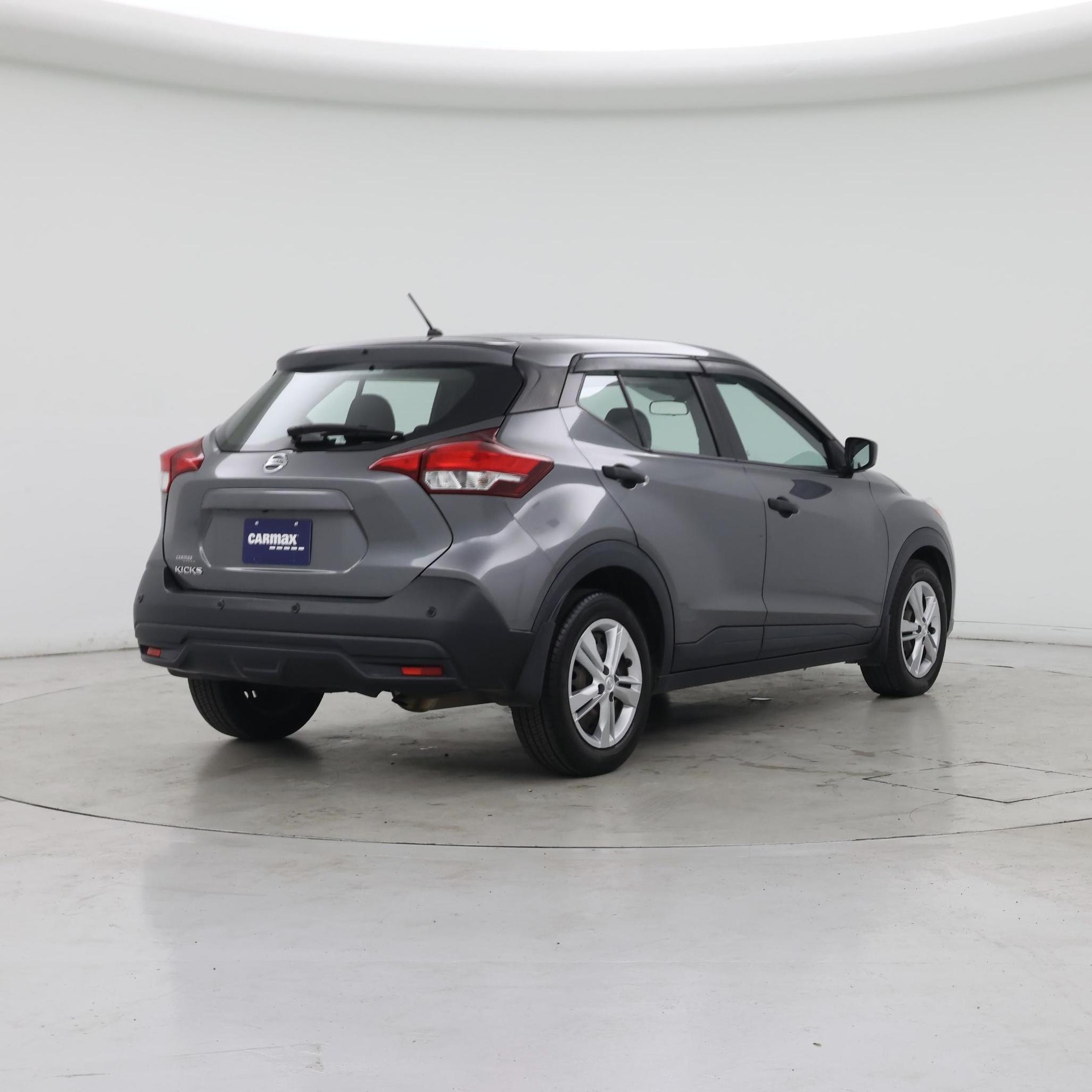 Thumbnail: 2020 Nissan Kicks - 8