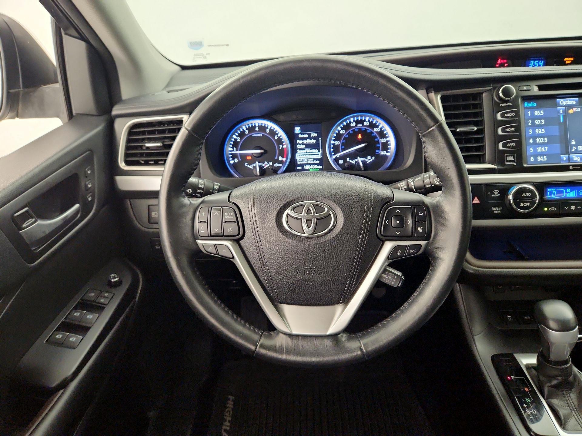 Thumbnail: 2018 Toyota Highlander - 10