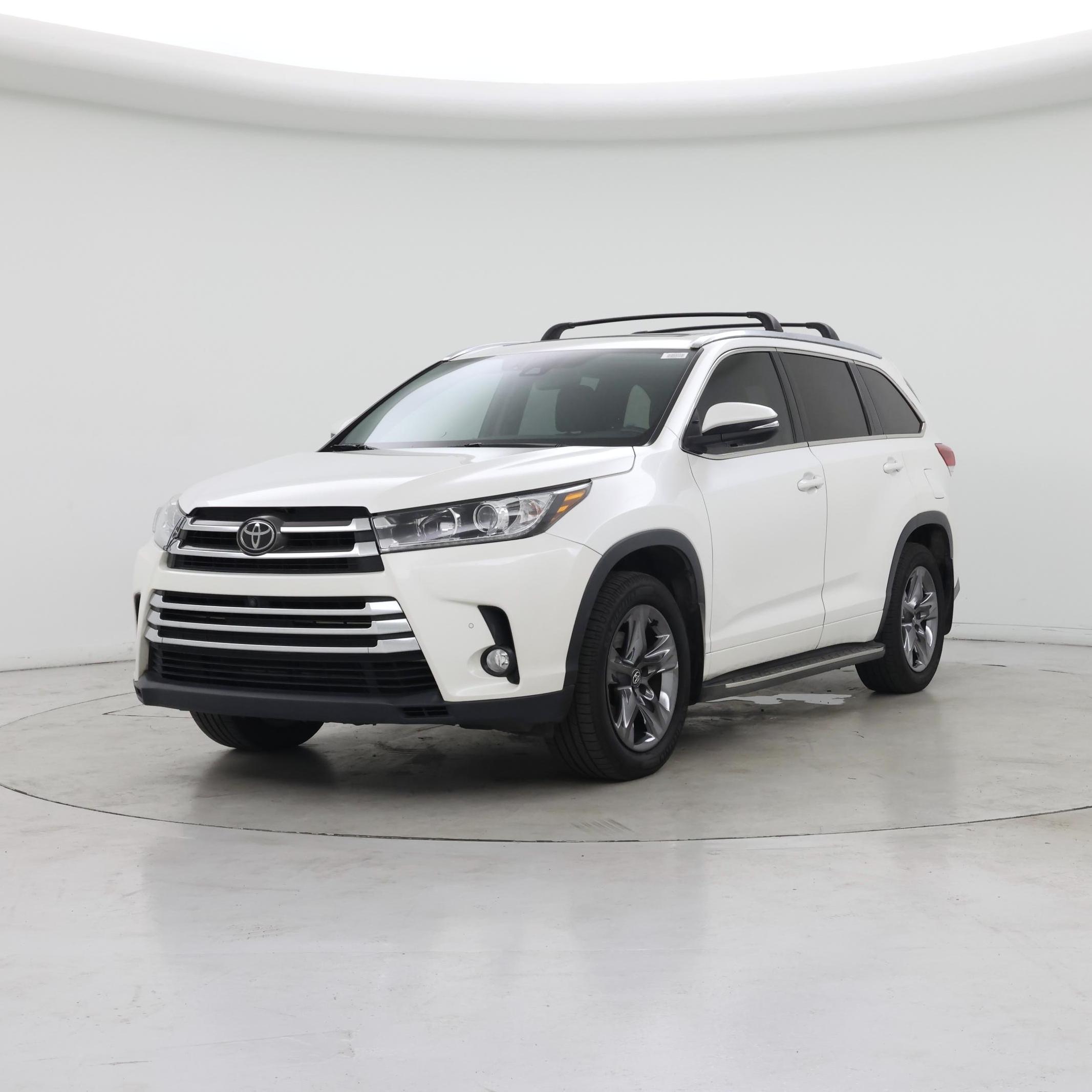 Thumbnail: 2018 Toyota Highlander - 4