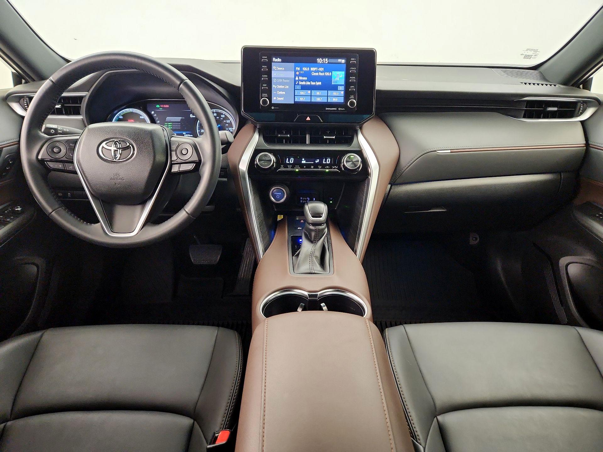 Thumbnail: 2022 Toyota Venza - 9