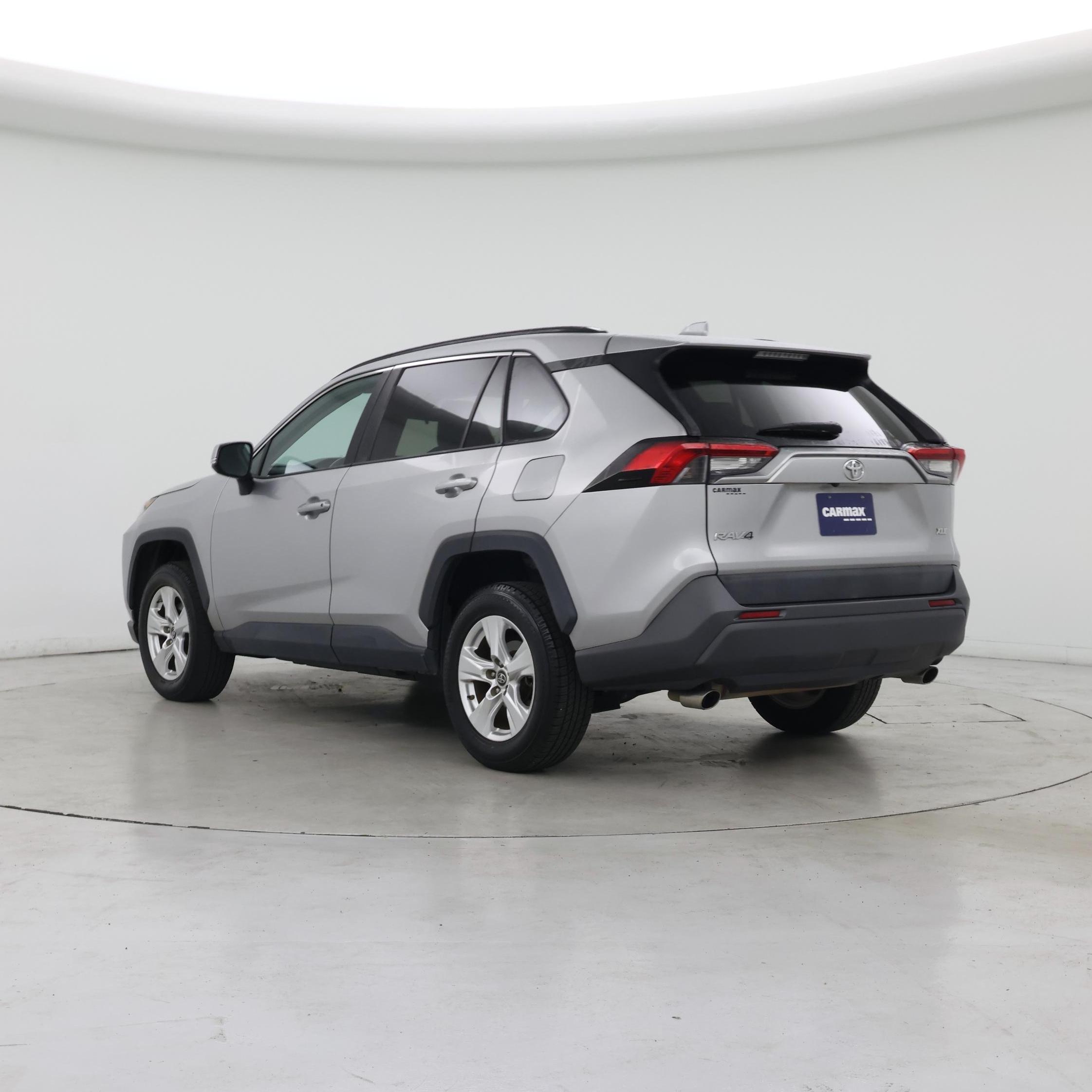 Thumbnail: 2019 Toyota RAV4 - 2