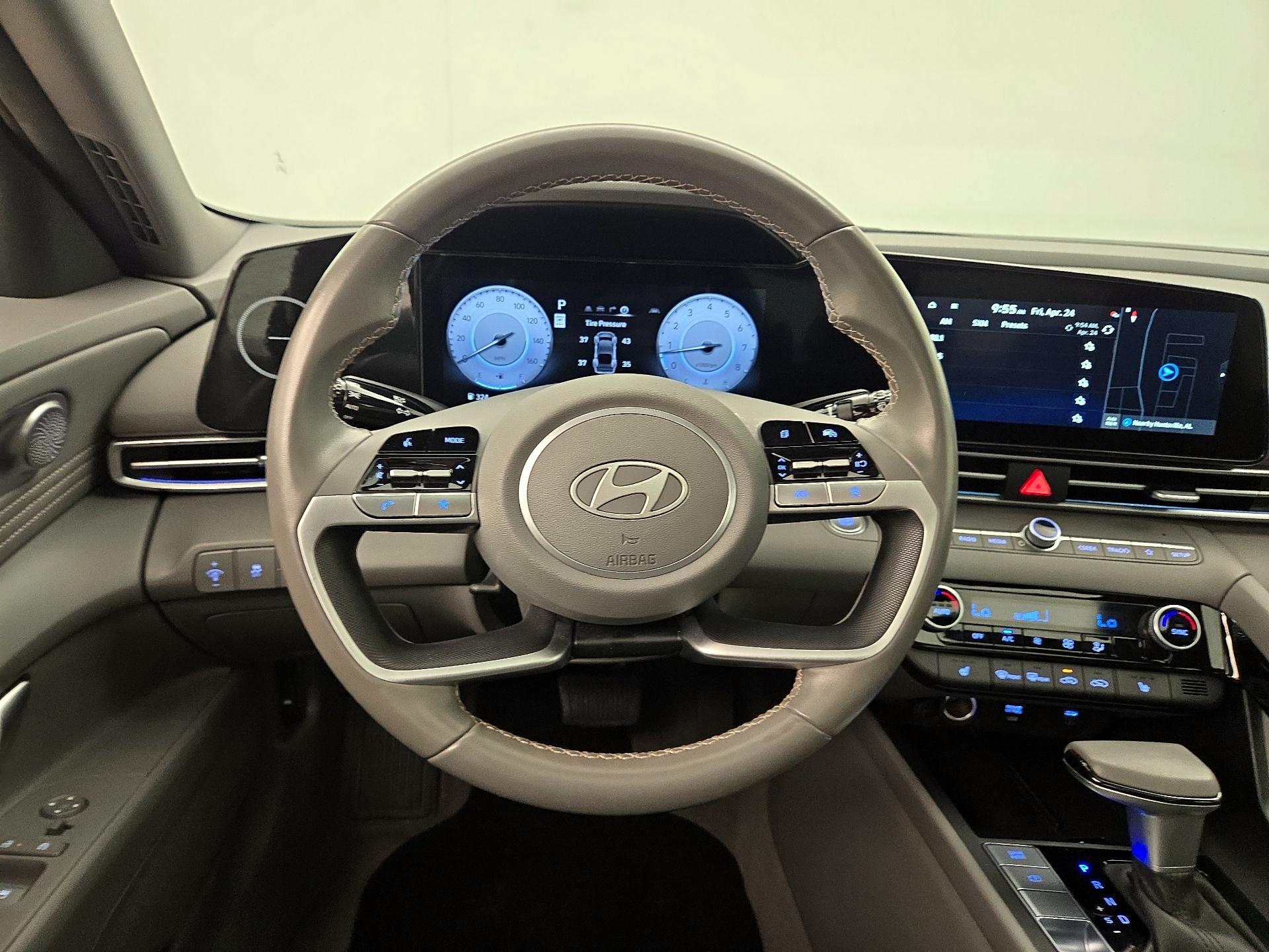 Thumbnail: 2025 Hyundai Elantra - 10