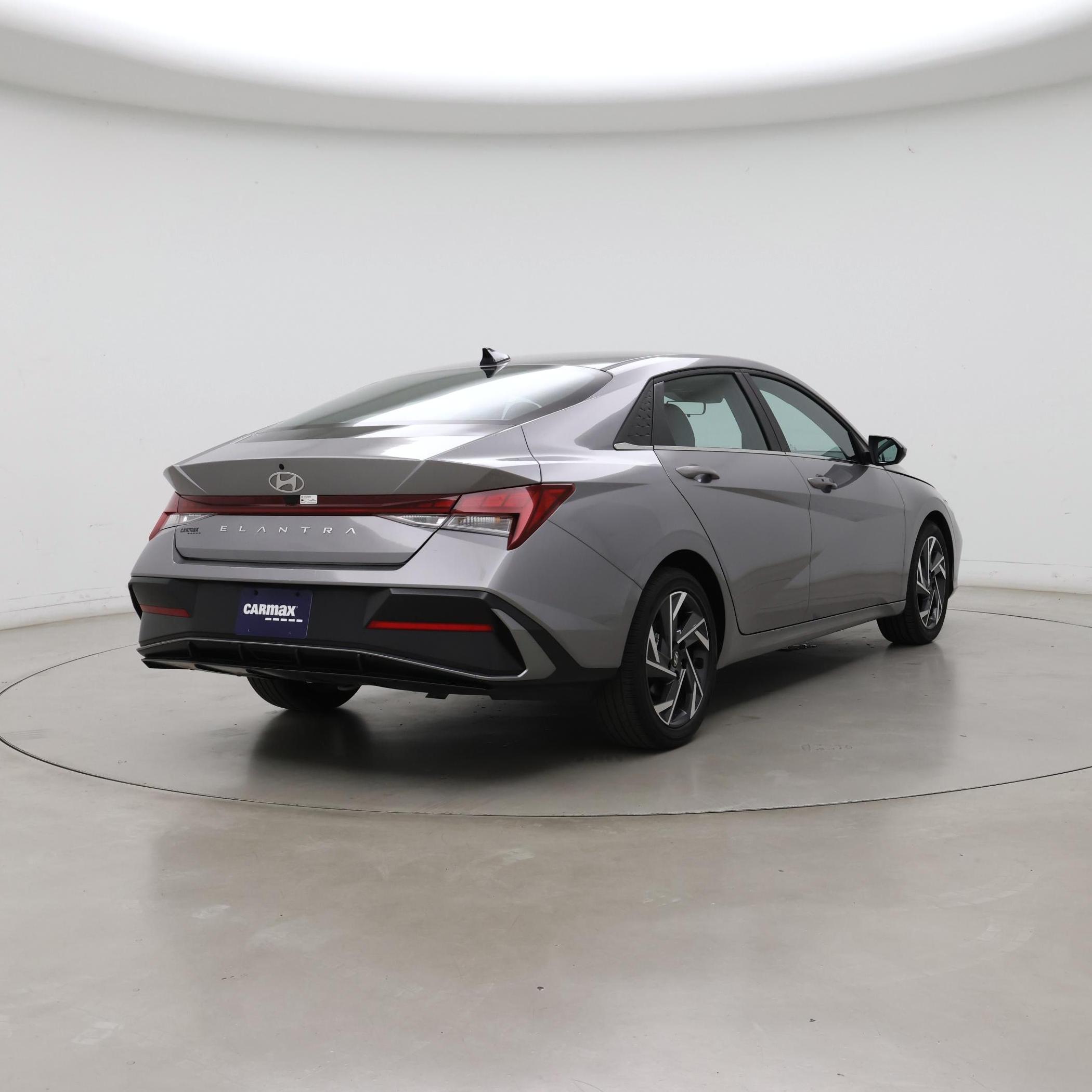 Thumbnail: 2025 Hyundai Elantra - 8