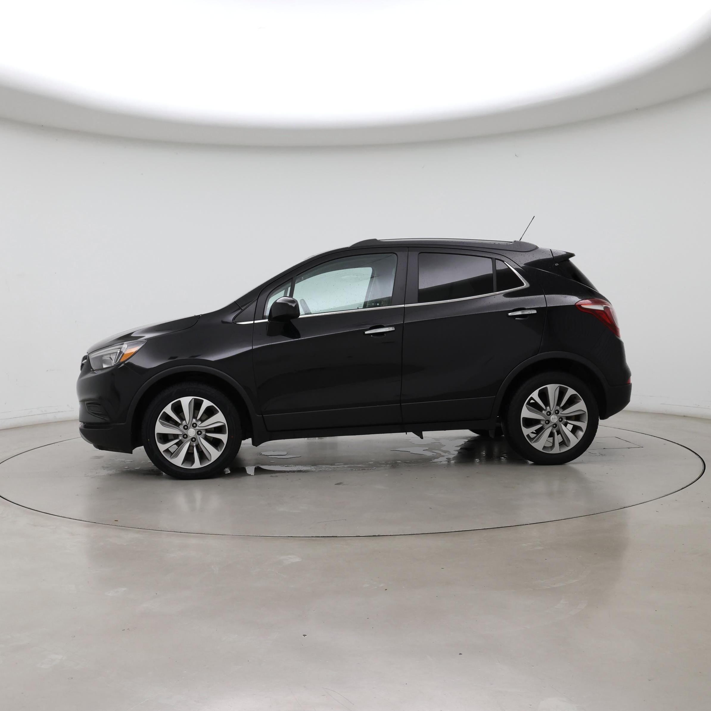 Thumbnail: 2020 Buick Encore - 3