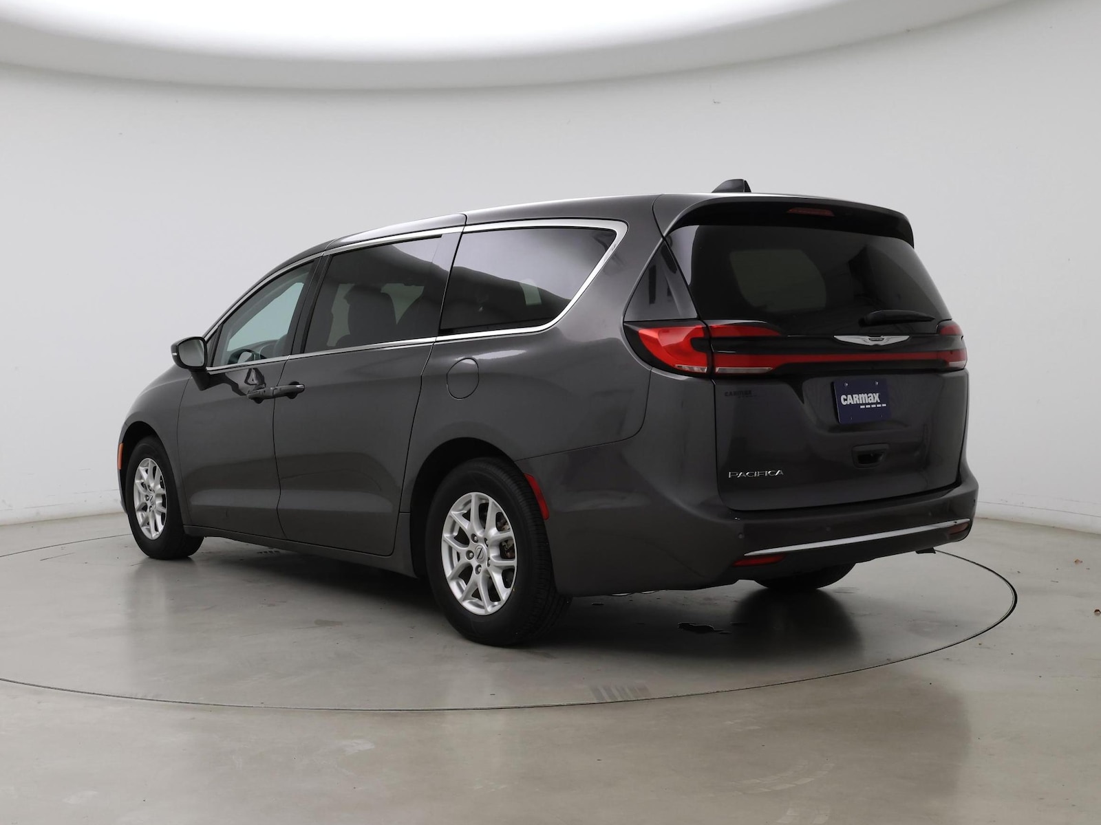 2023 Chrysler Pacifica Touring L - Photo 3