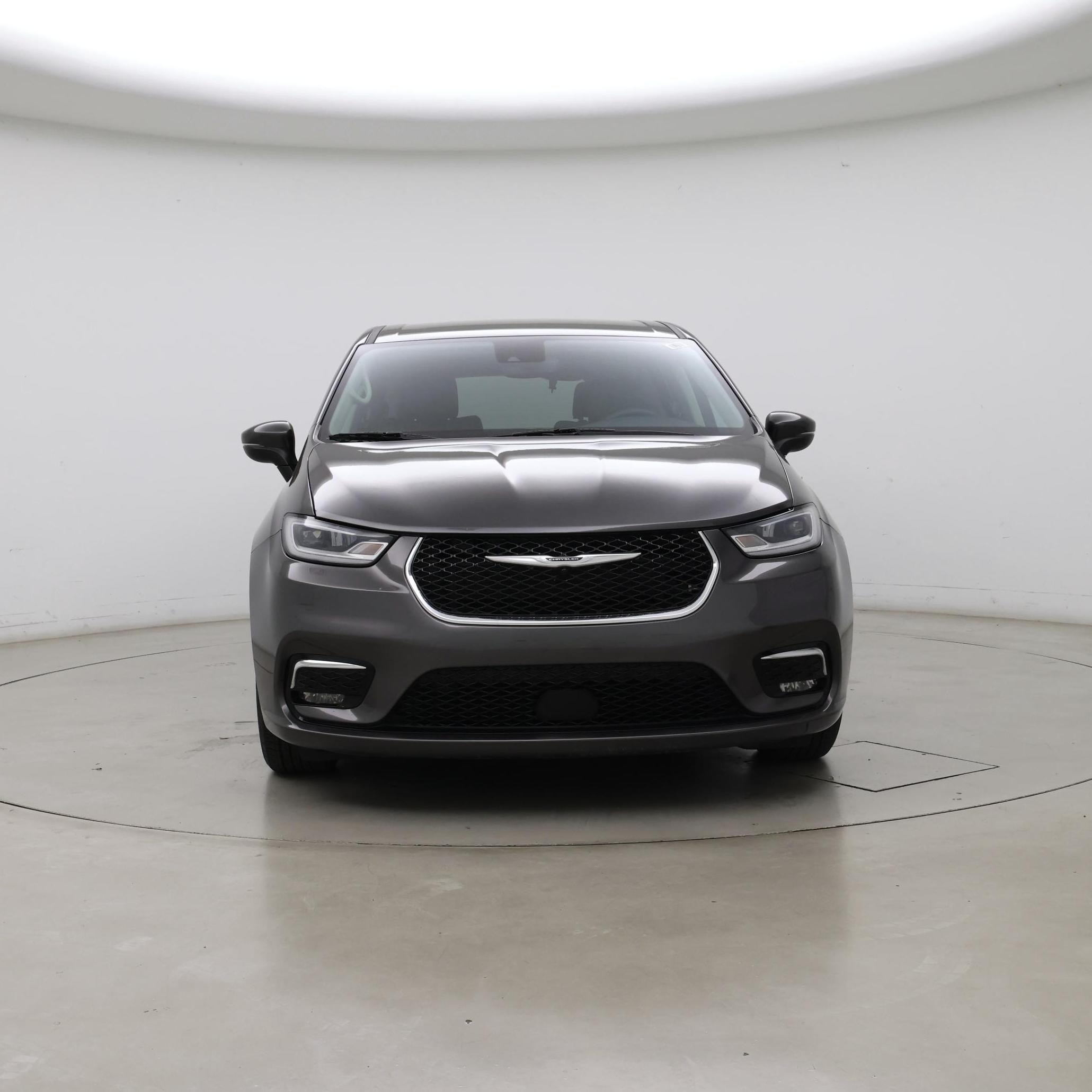 Thumbnail: 2023 Chrysler Pacifica - 5