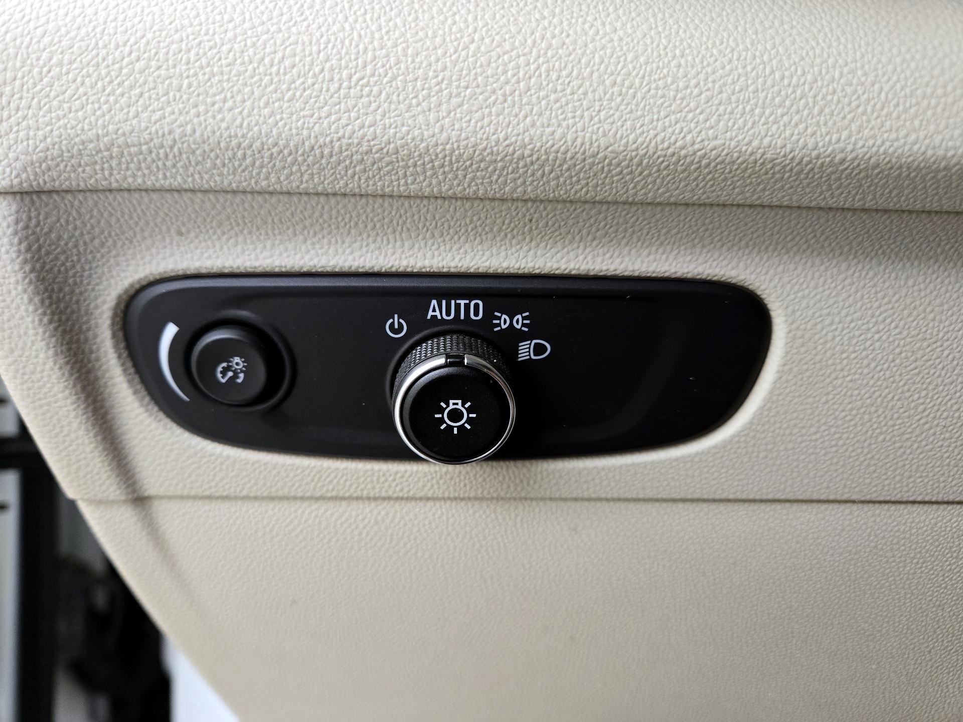 Thumbnail: 2022 Buick Envision - 13