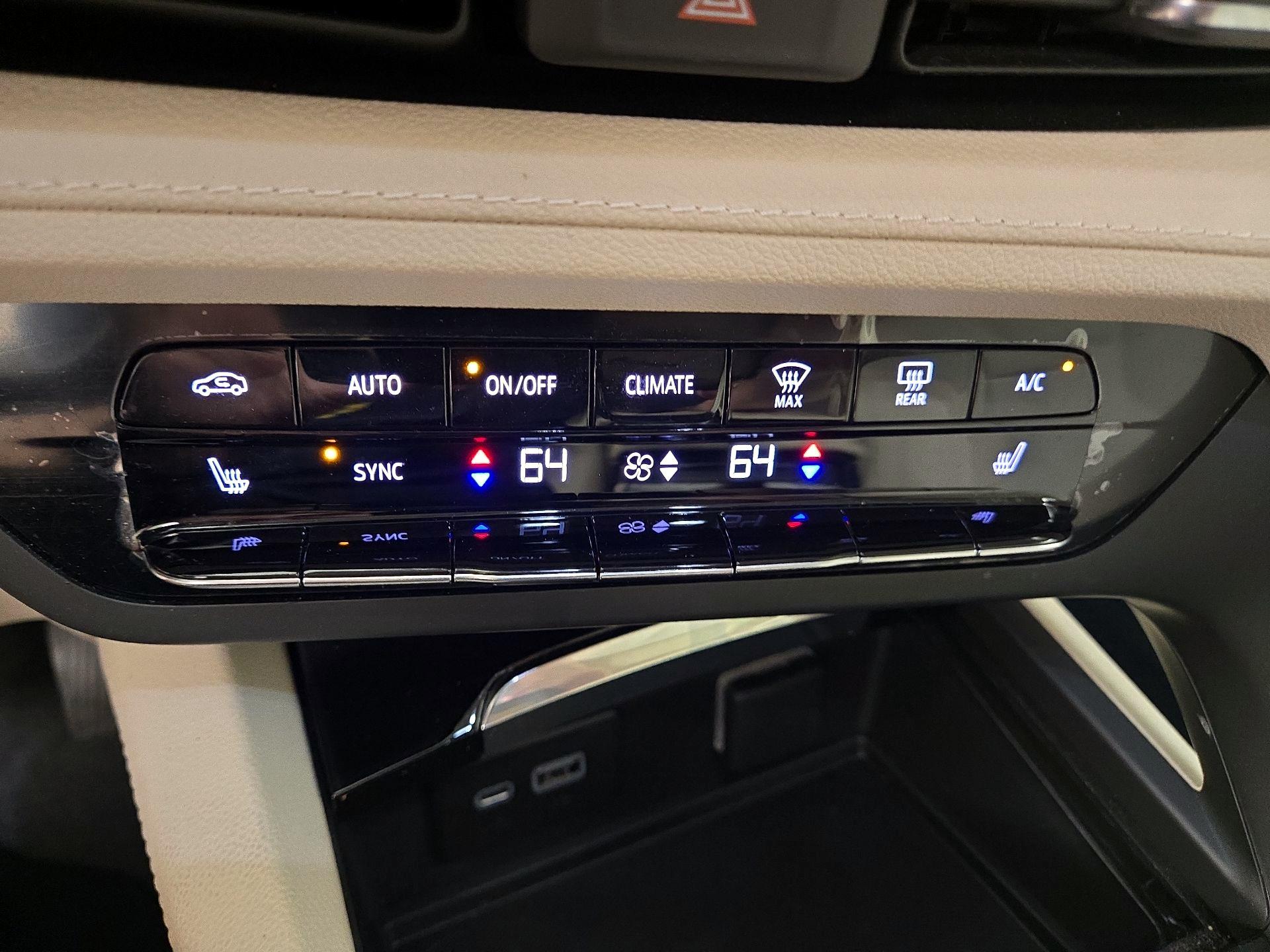 Thumbnail: 2022 Buick Envision - 16