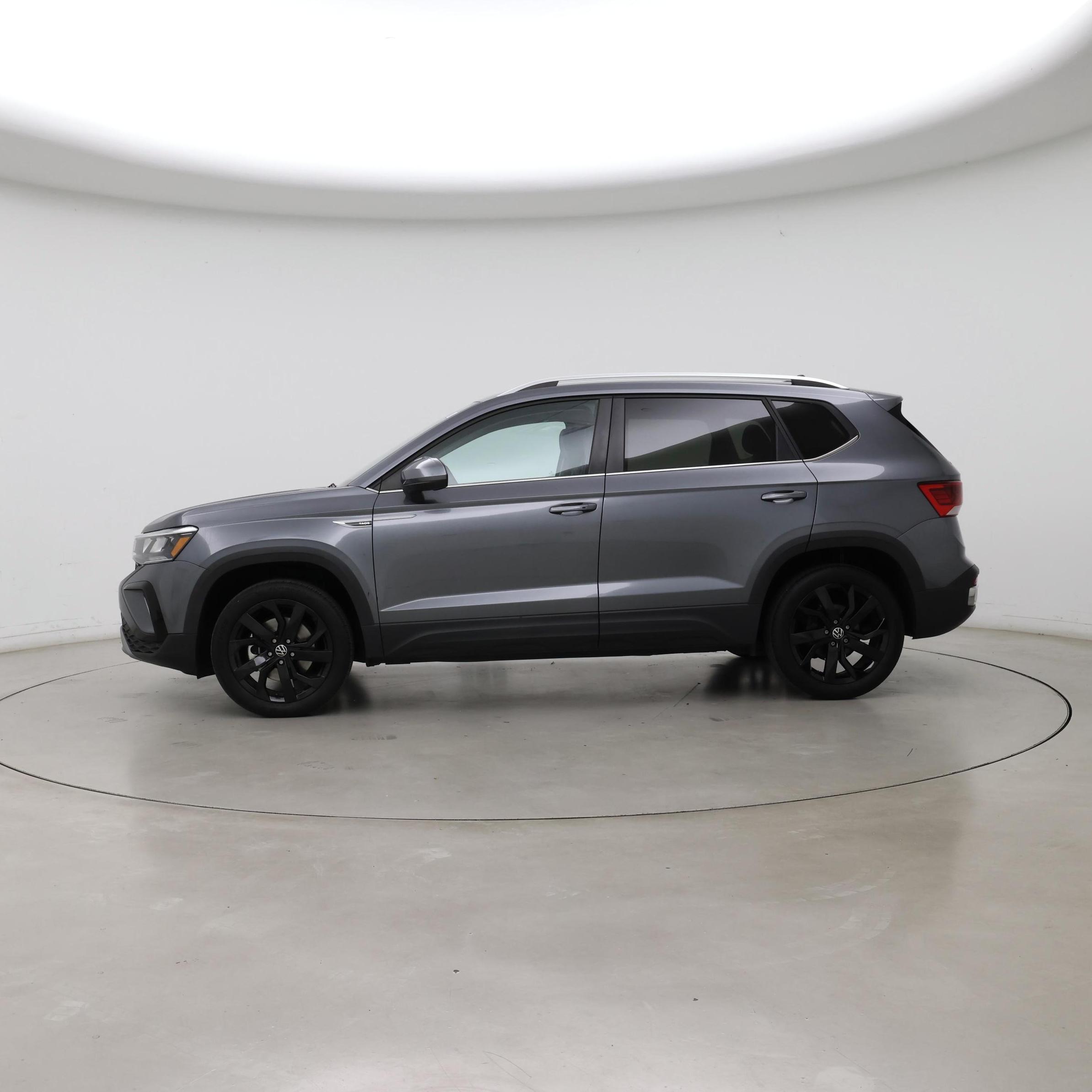 Thumbnail: 2024 Volkswagen Taos - 3