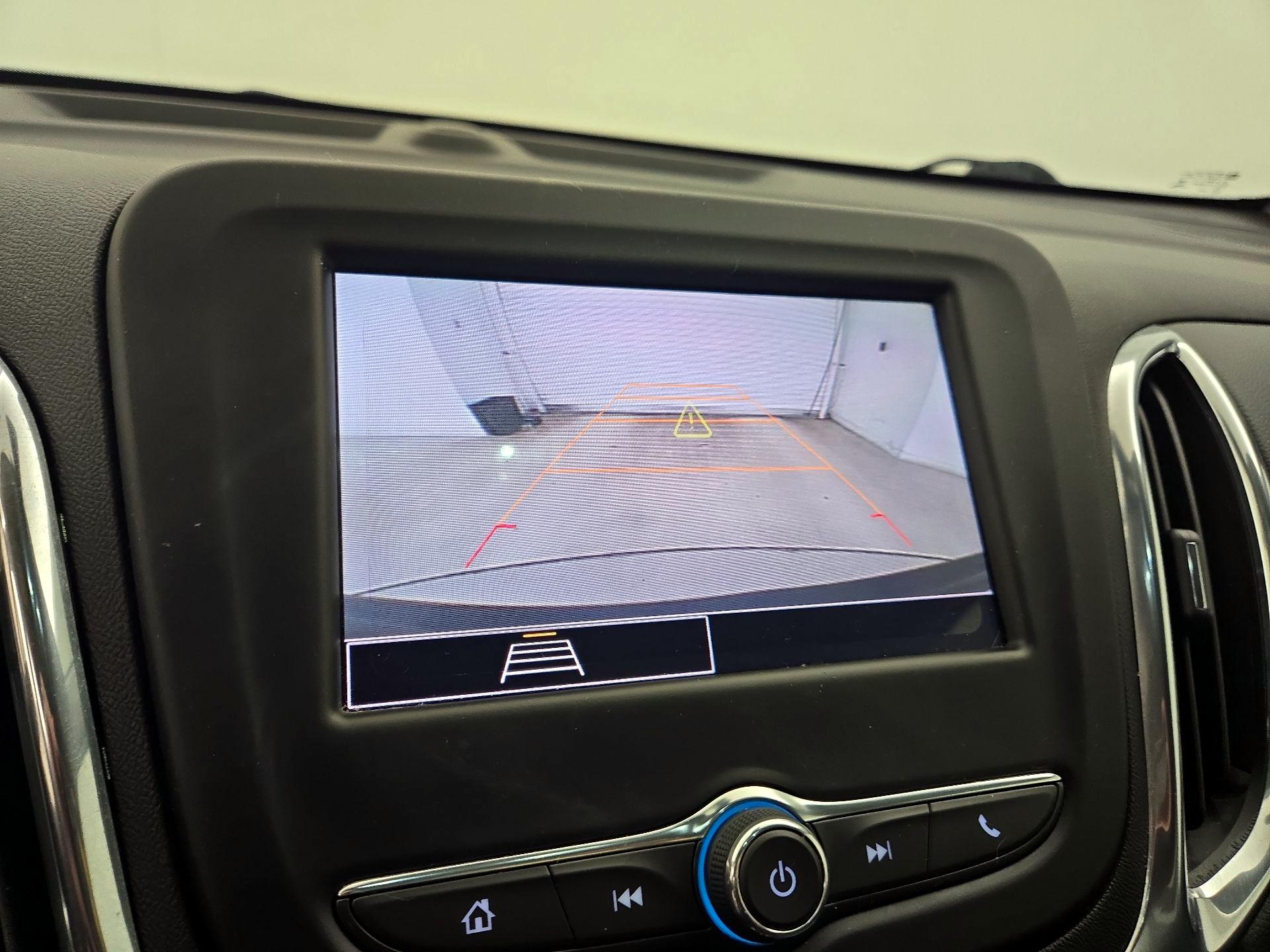 Thumbnail: 2023 Chevrolet Equinox - 14