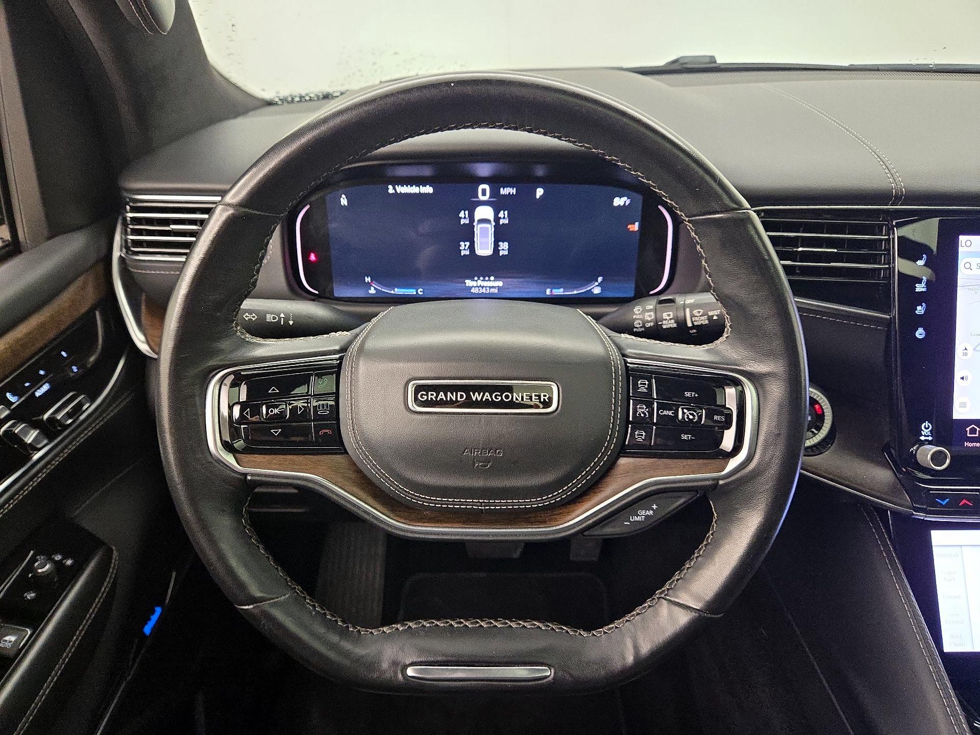 Thumbnail: 2023 Jeep Grand Wagoneer - 10