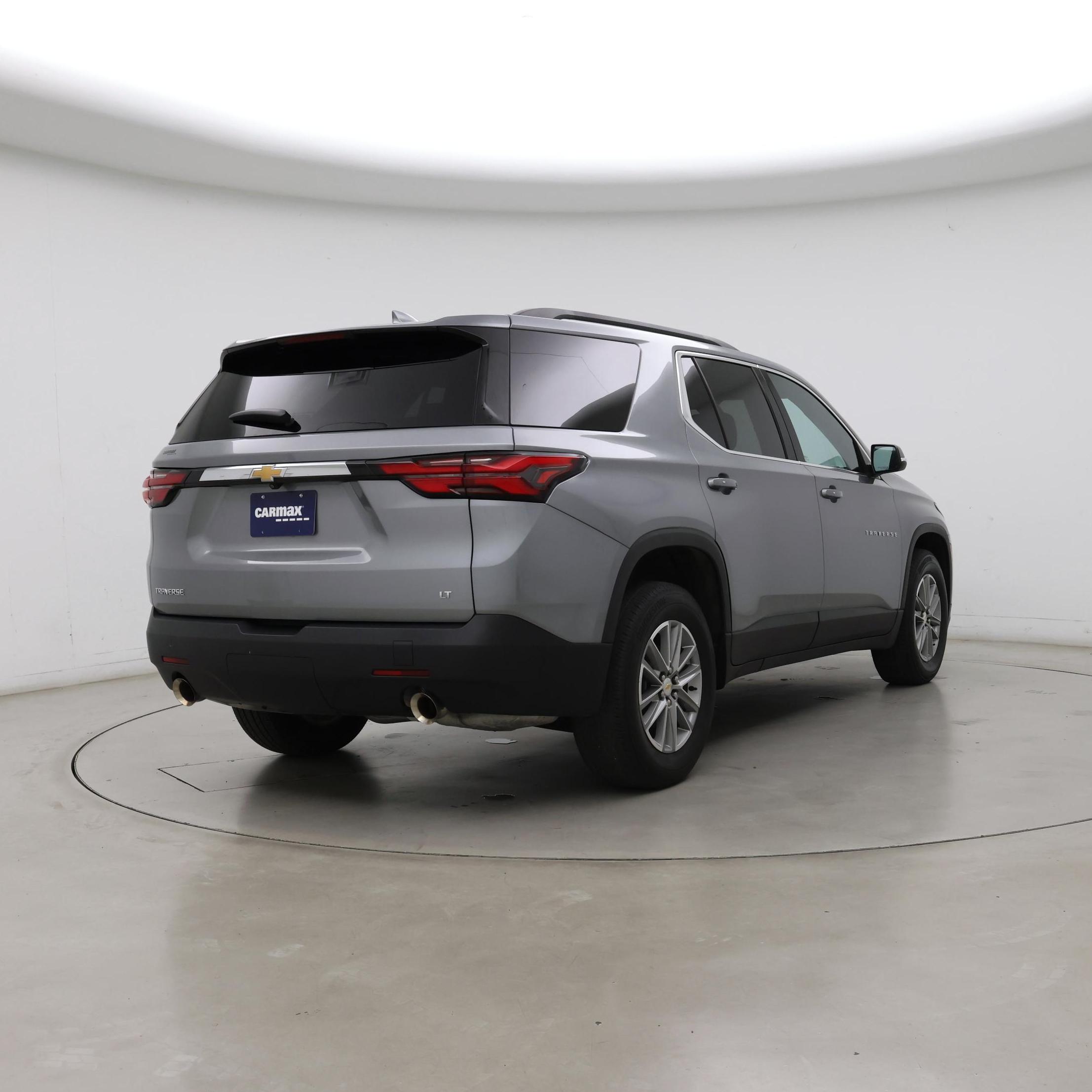 Thumbnail: 2023 Chevrolet Traverse - 8