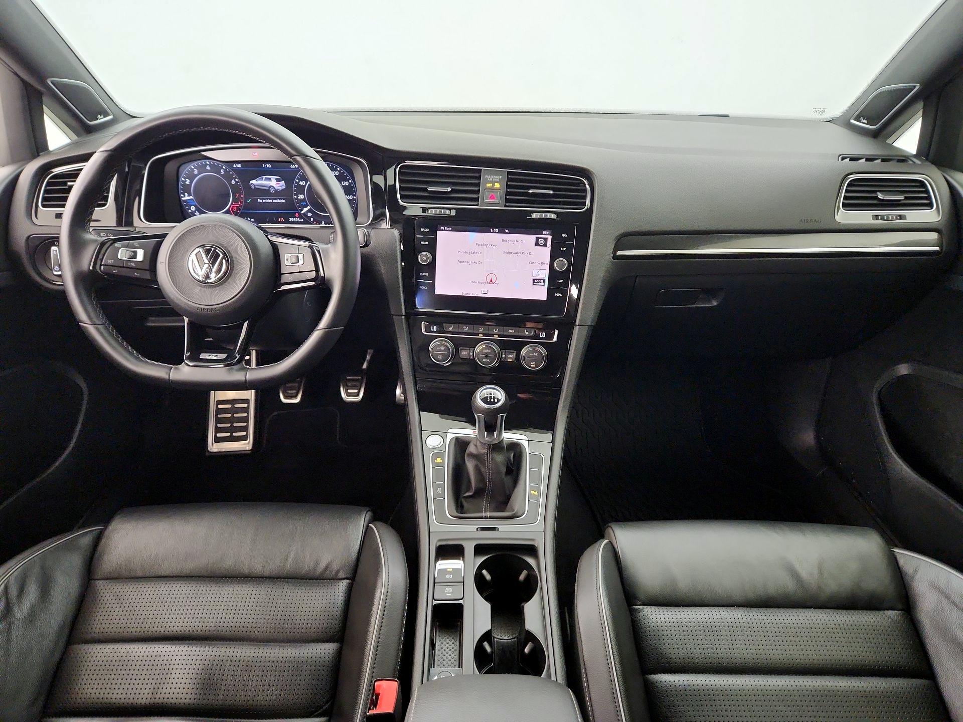 Thumbnail: 2018 Volkswagen Golf - 9