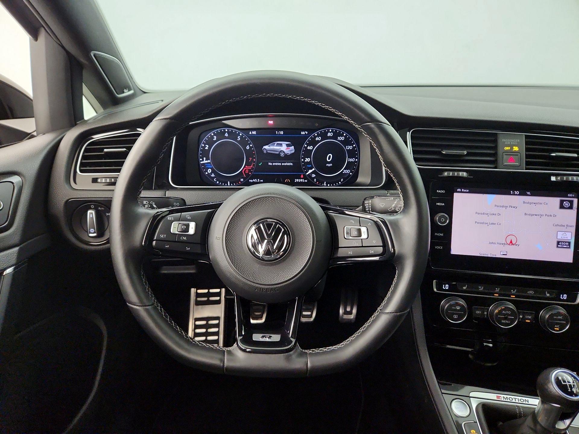 Thumbnail: 2018 Volkswagen Golf - 10