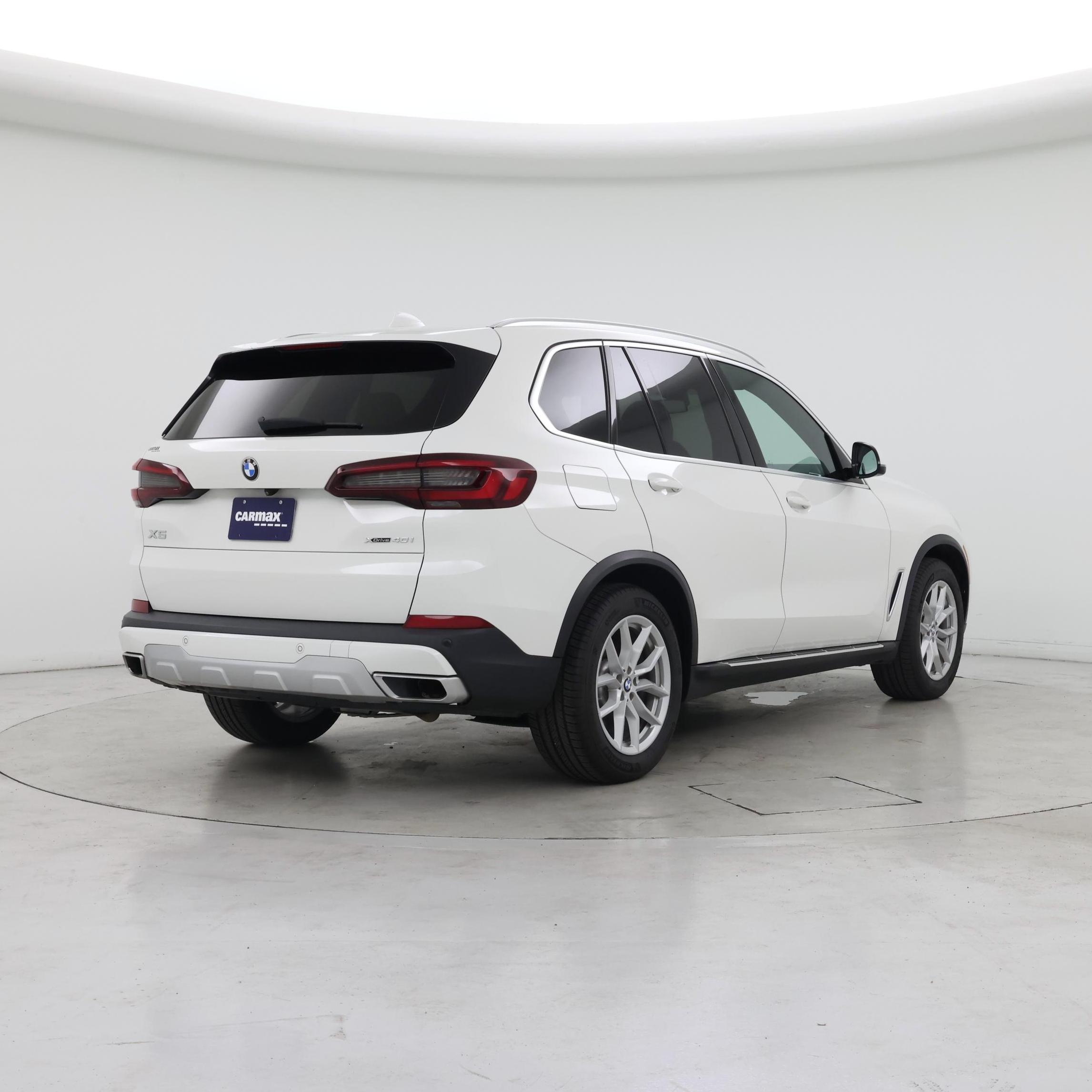 Thumbnail: 2022 BMW X5 - 8