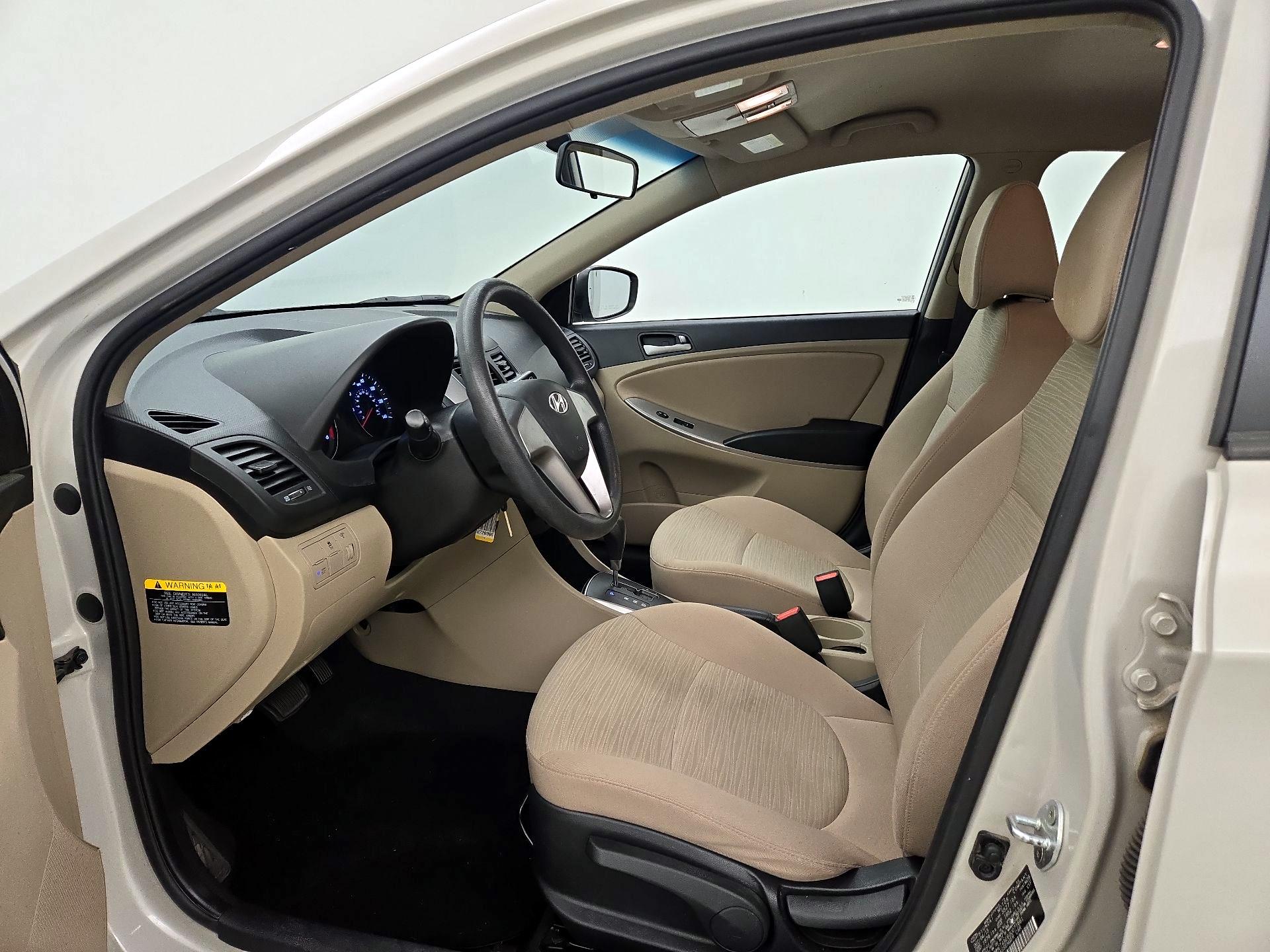Thumbnail: 2016 Hyundai Accent - 11