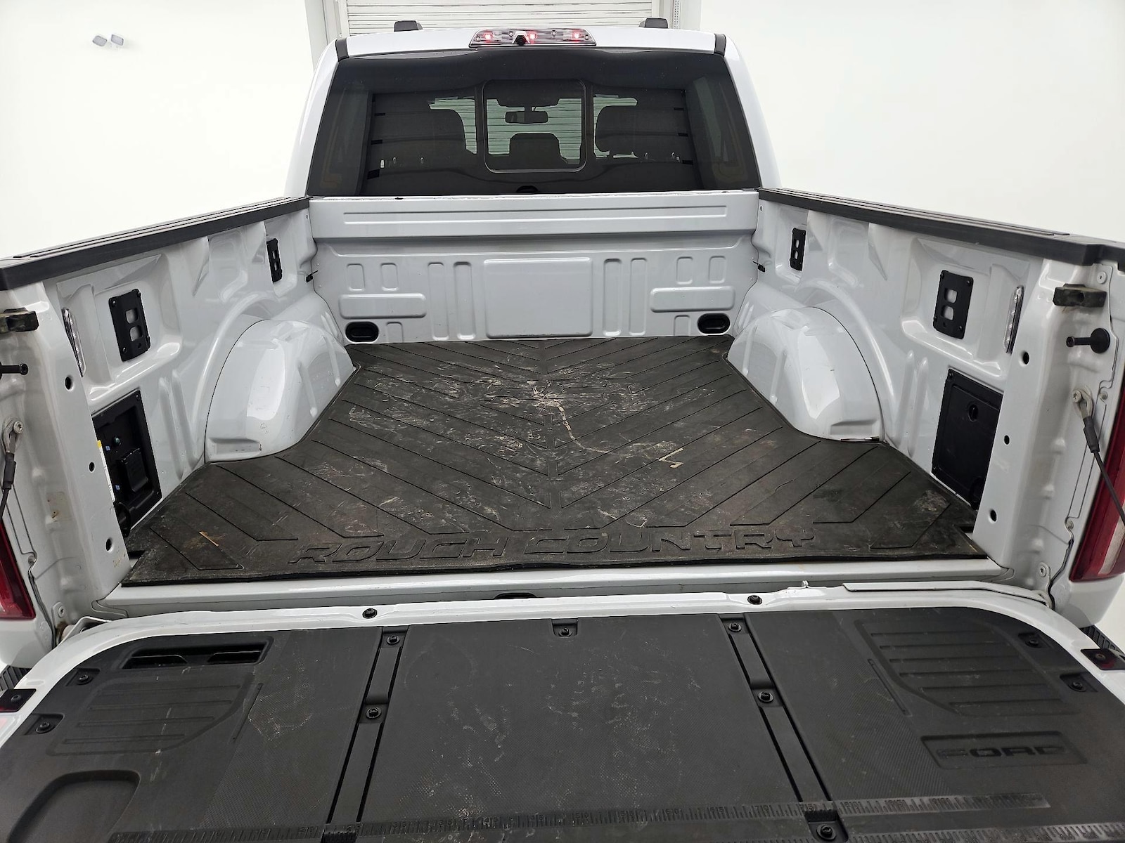 2025 Ford F-150 Raptor - Photo 23