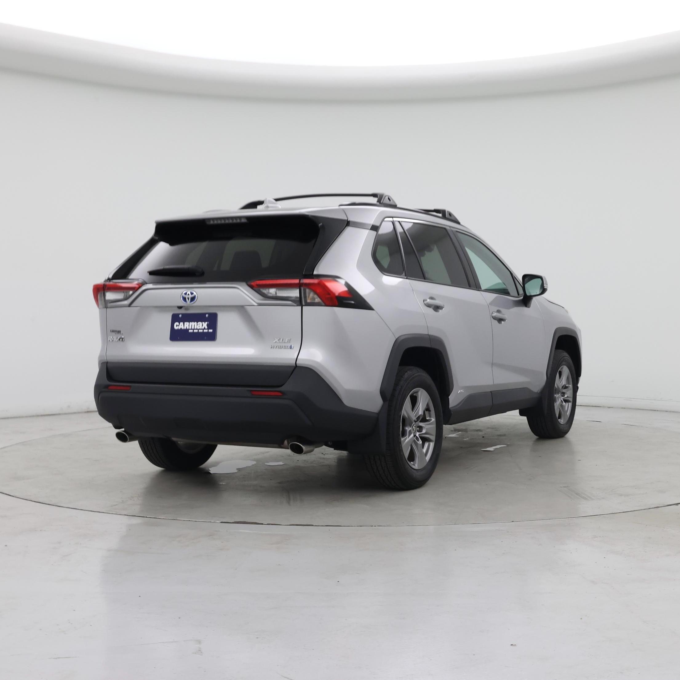 Thumbnail: 2024 Toyota RAV4 - 8