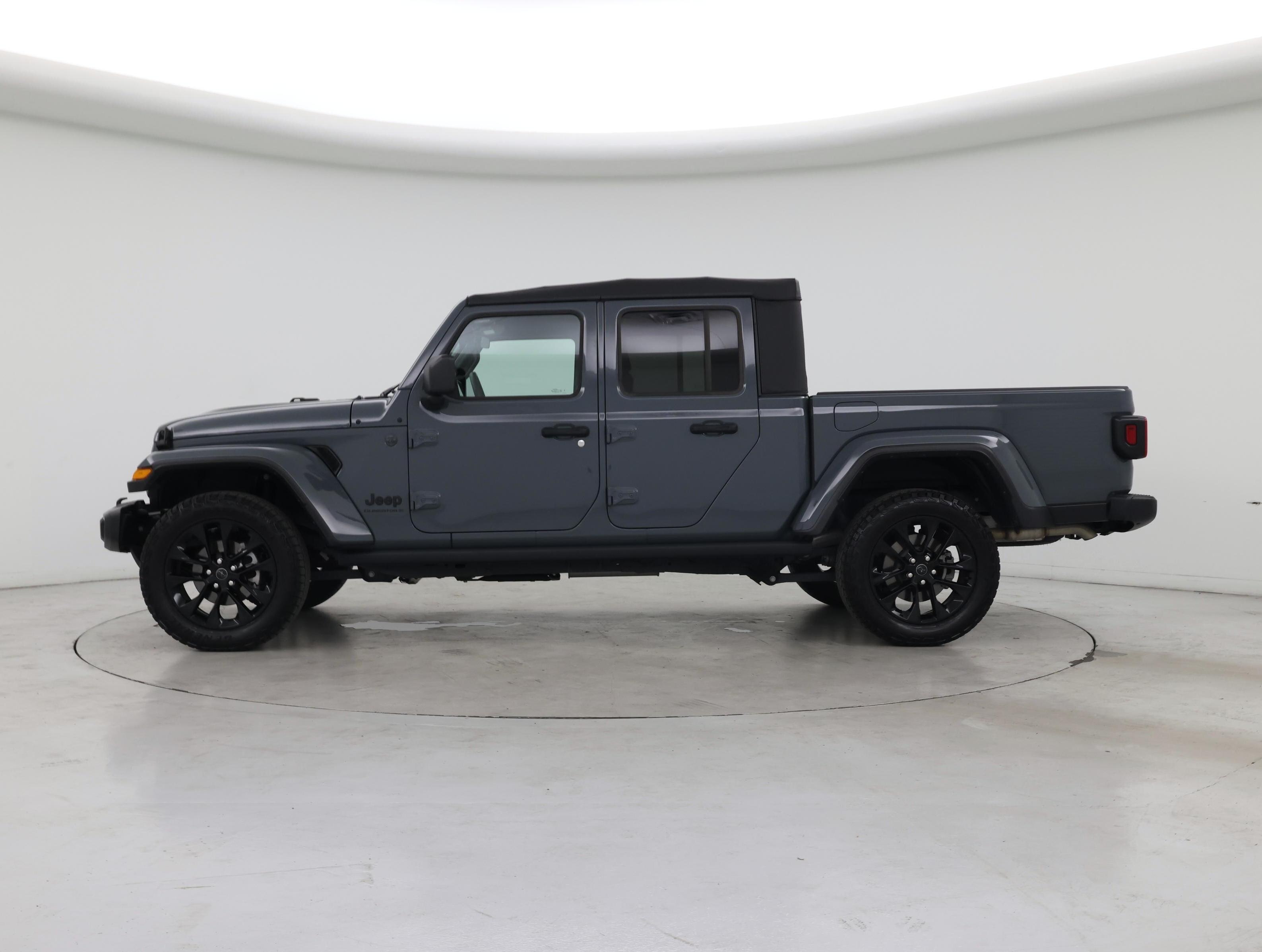 Thumbnail: 2025 Jeep Gladiator - 3