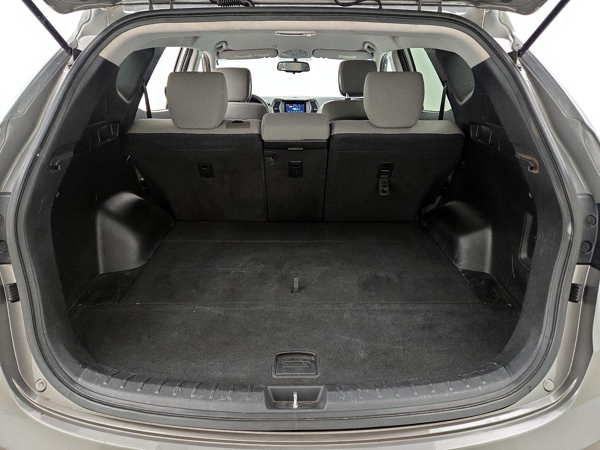 Thumbnail: 2014 Hyundai Santa Fe - 20