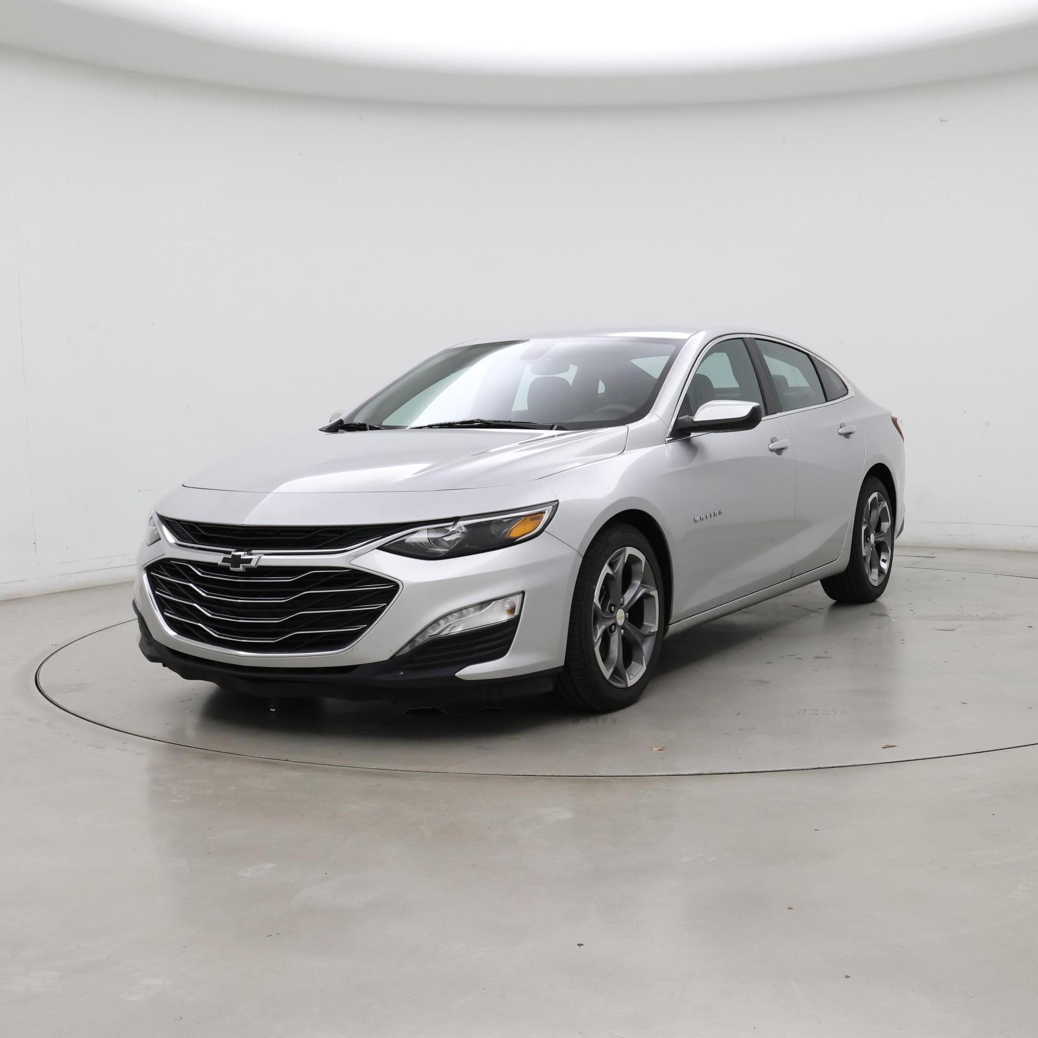 Thumbnail: 2020 Chevrolet Malibu - 4