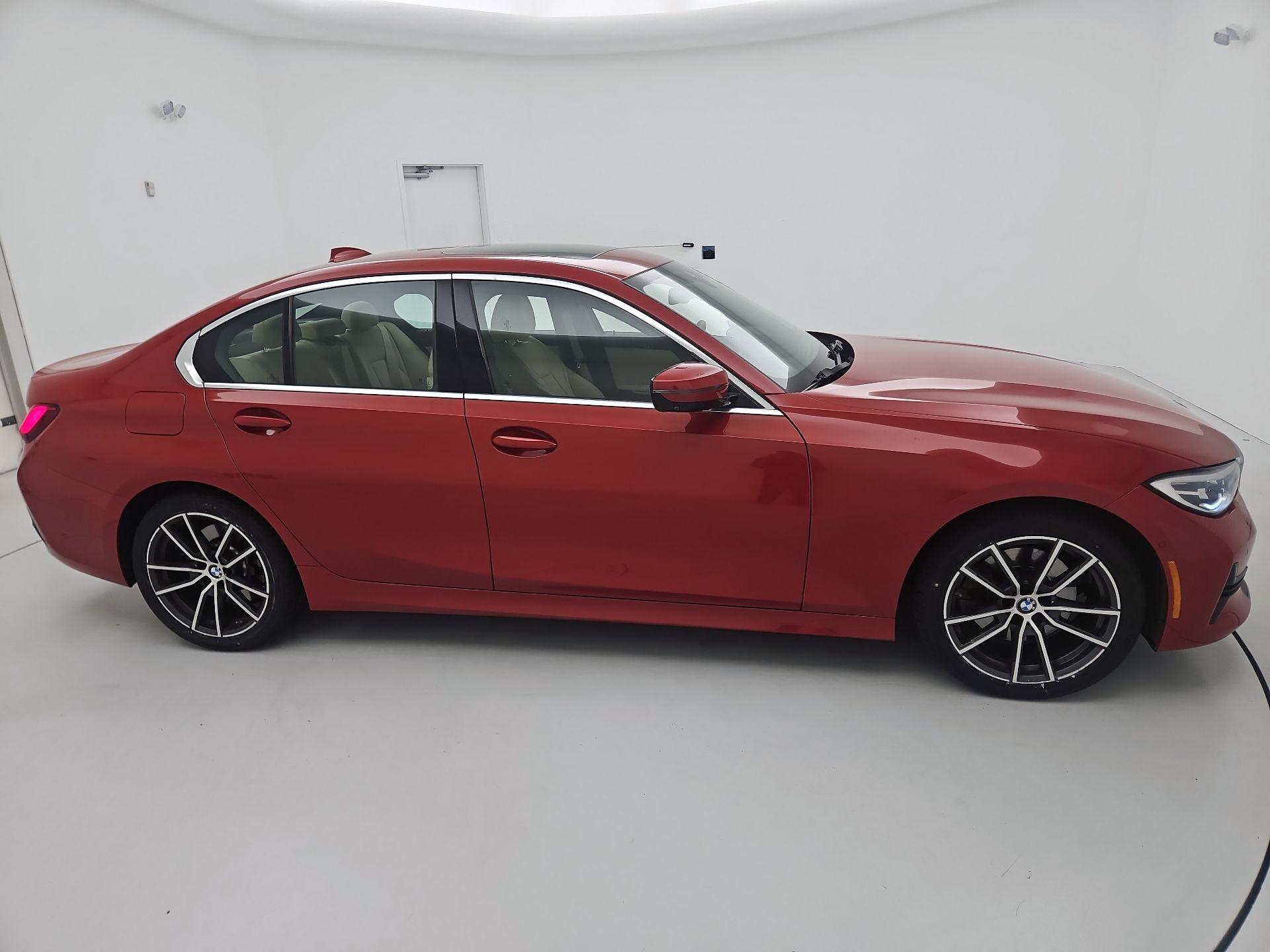 Thumbnail: 2021 BMW 3 Series - 4