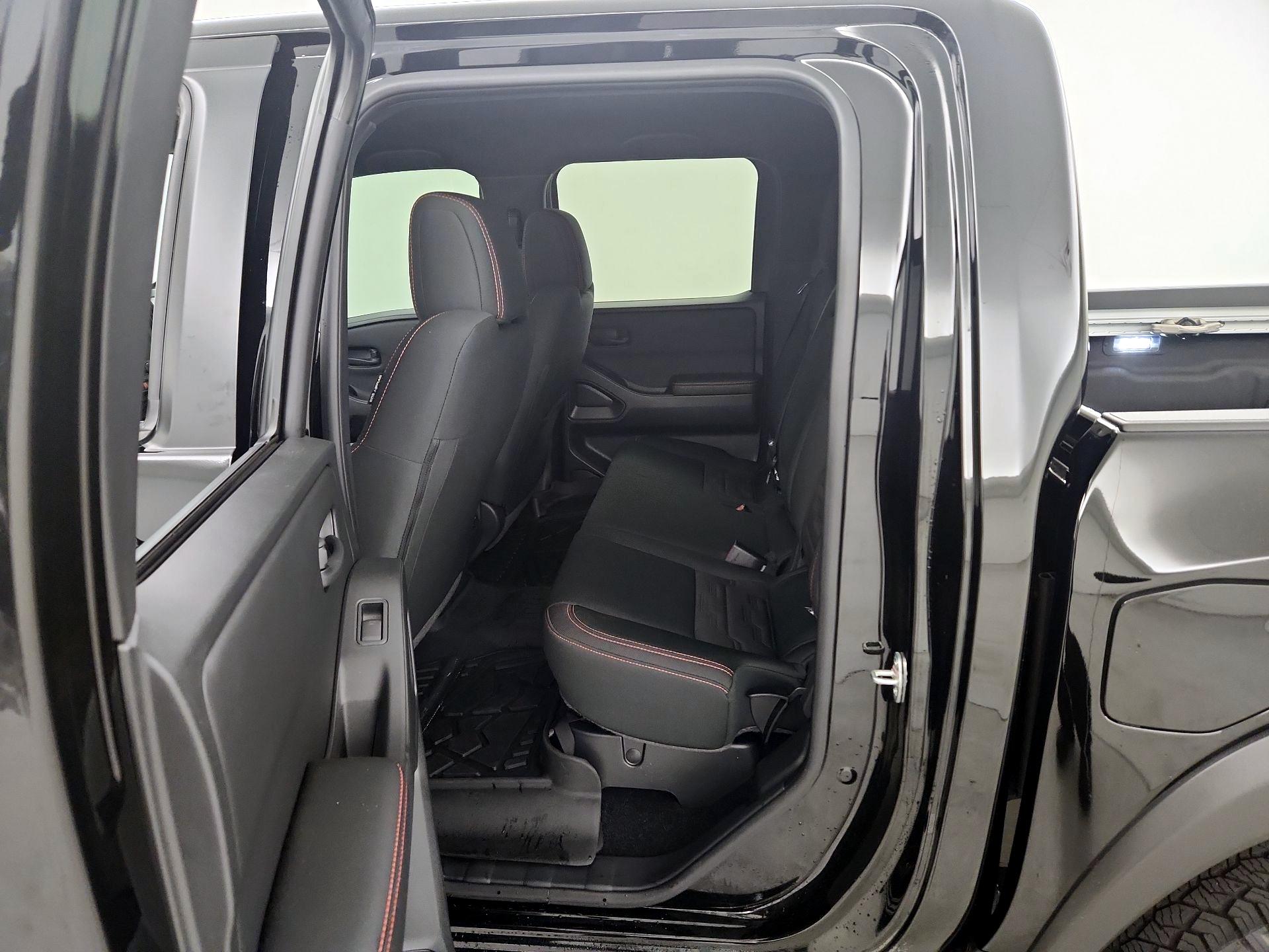 Thumbnail: 2026 Nissan Frontier - 19
