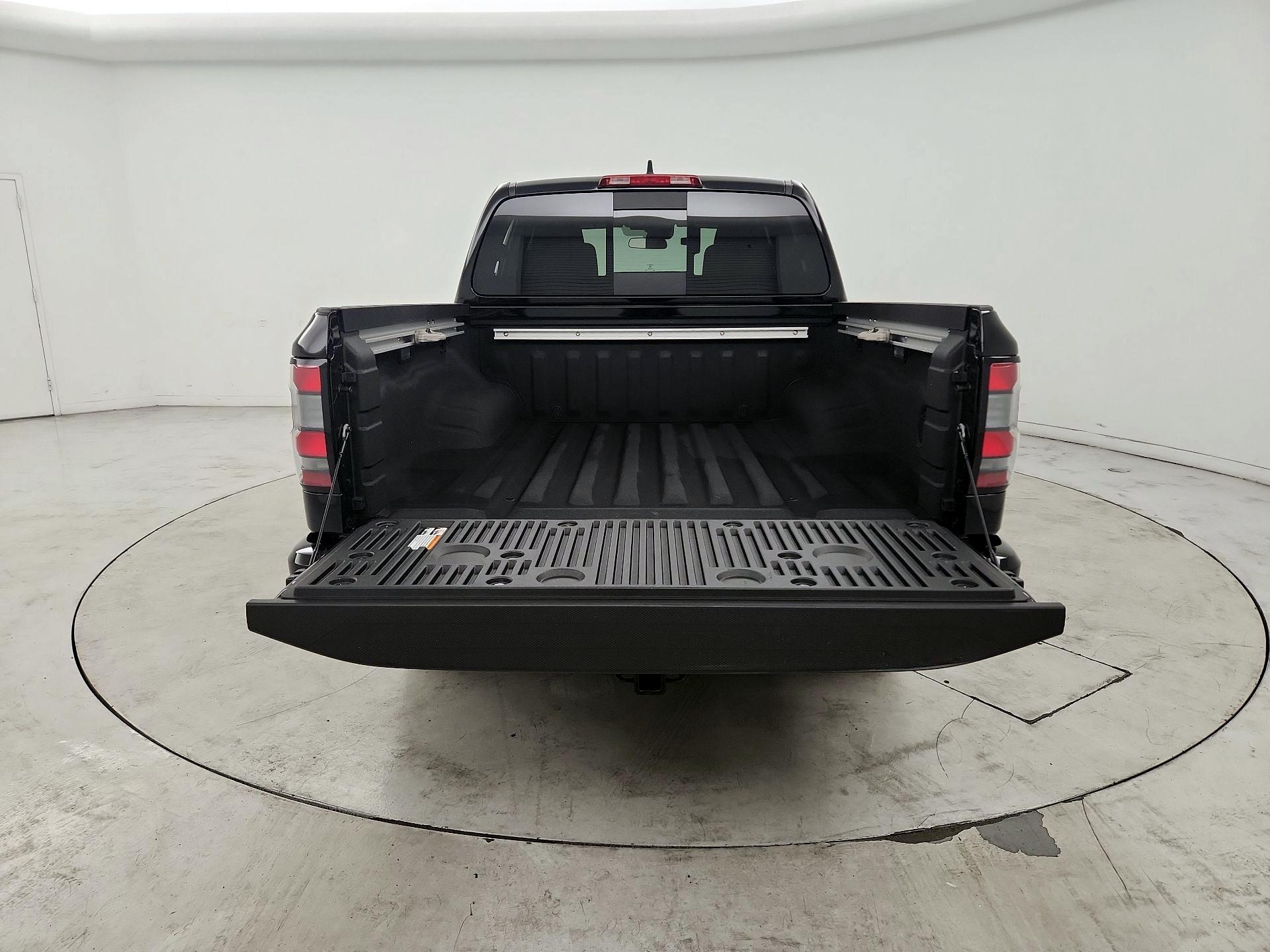 Thumbnail: 2026 Nissan Frontier - 20