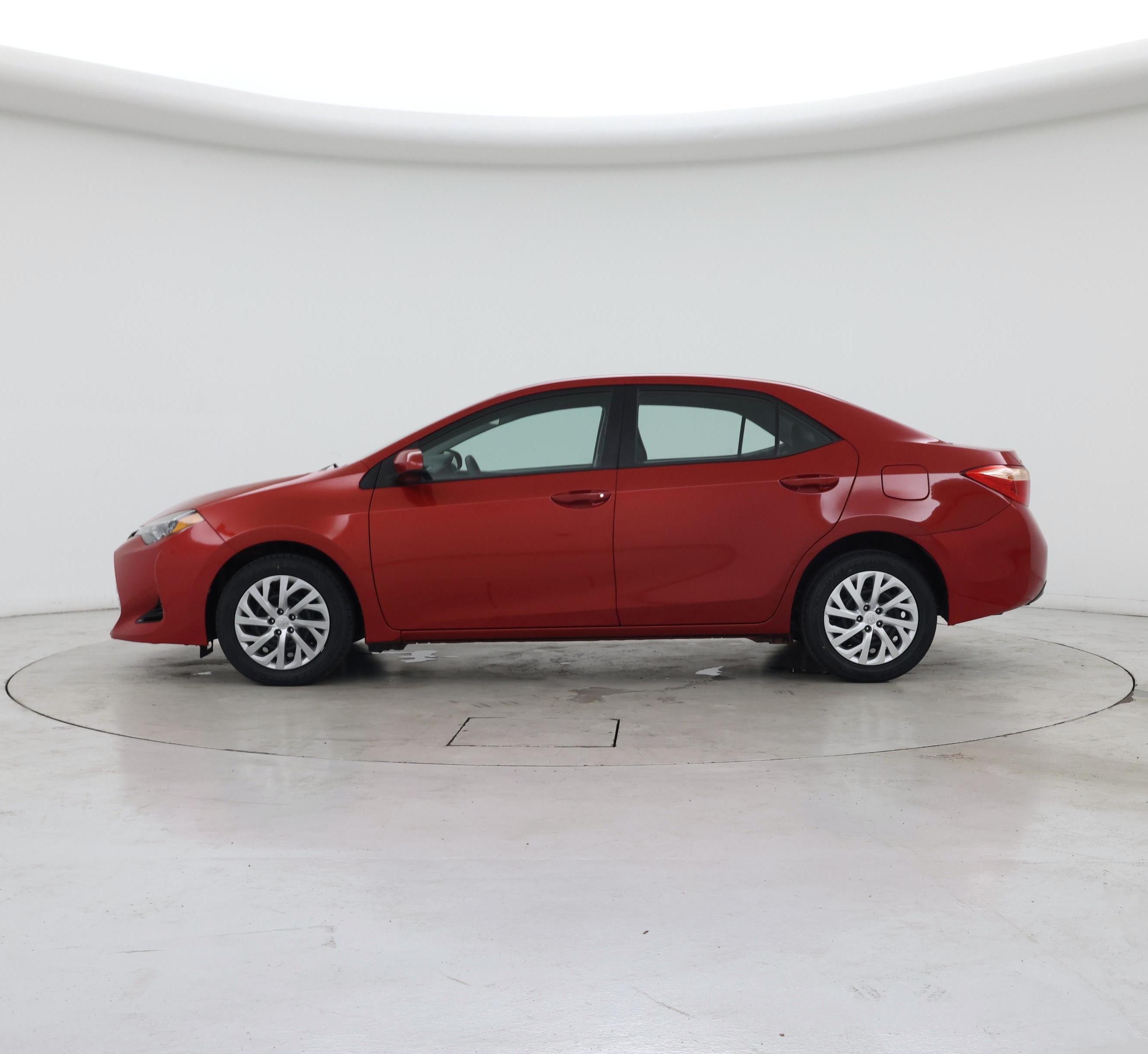 Thumbnail: 2018 Toyota Corolla - 3